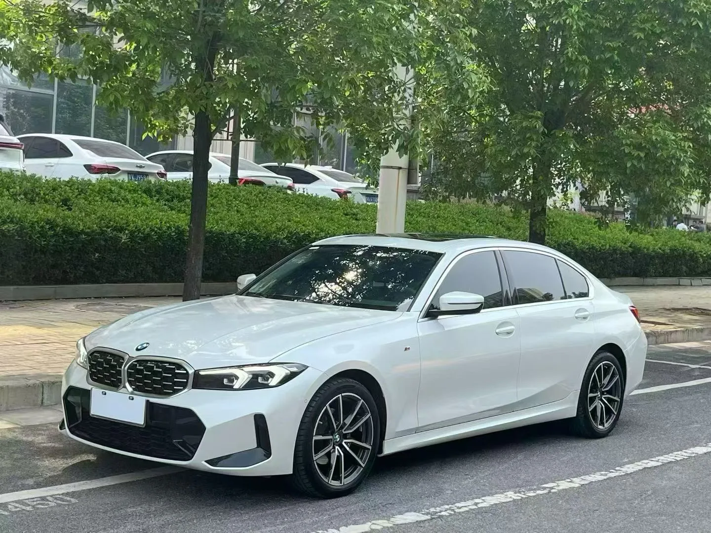 2025 BMW 3 Series 325Li 2.0T M Sport Package Automatic
