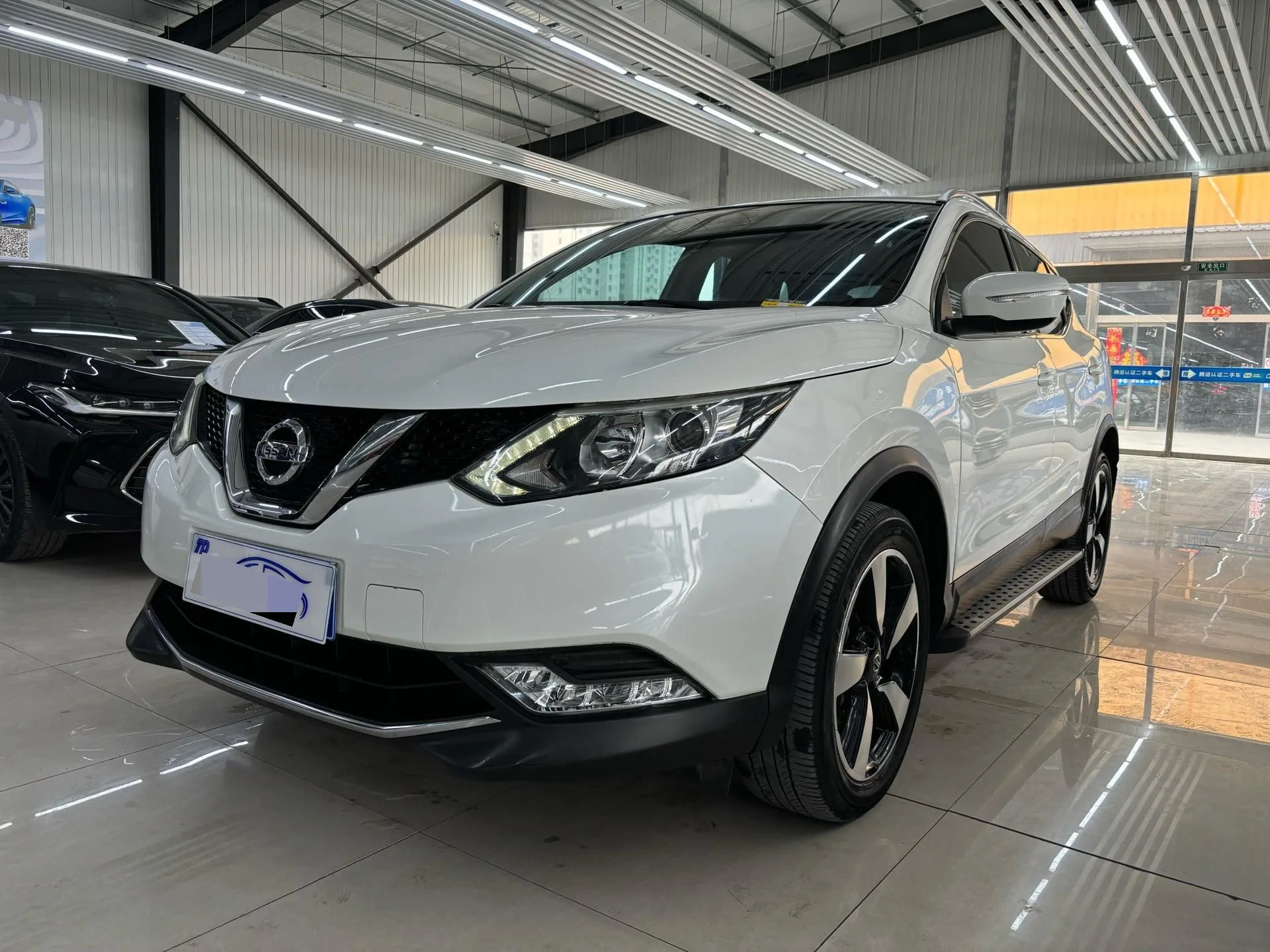 Nissan Qashqai 2017 2.0L CVT Smart Edition (National V Emission Standard)