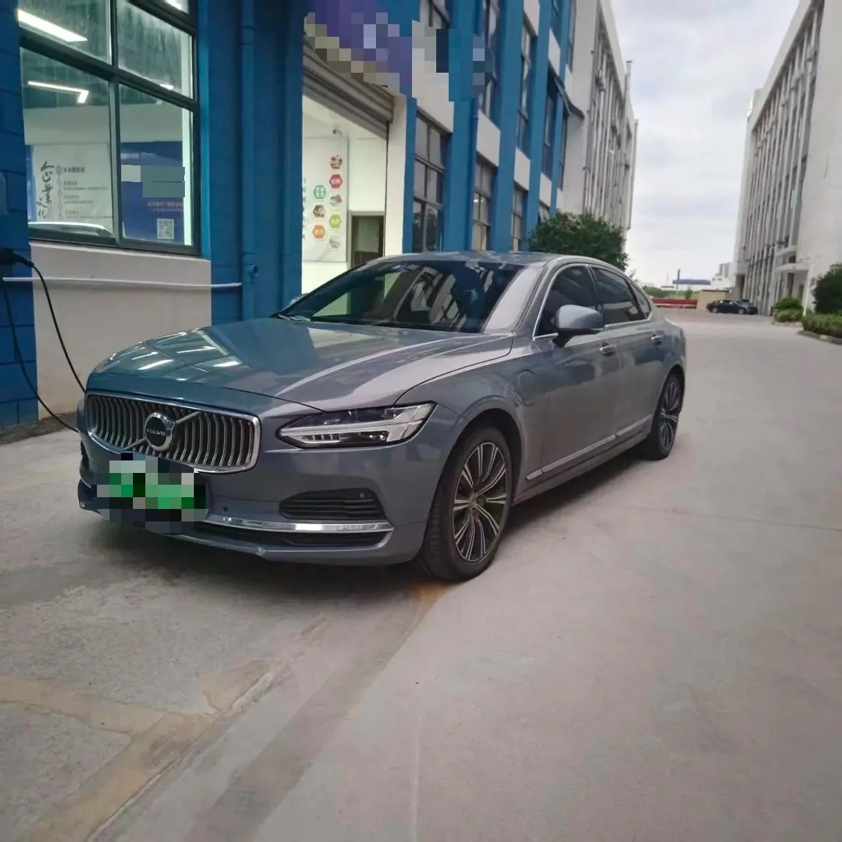 2021 Volvo S90 T8 E-Drive Hybrid Smart Comfort Luxury Edition