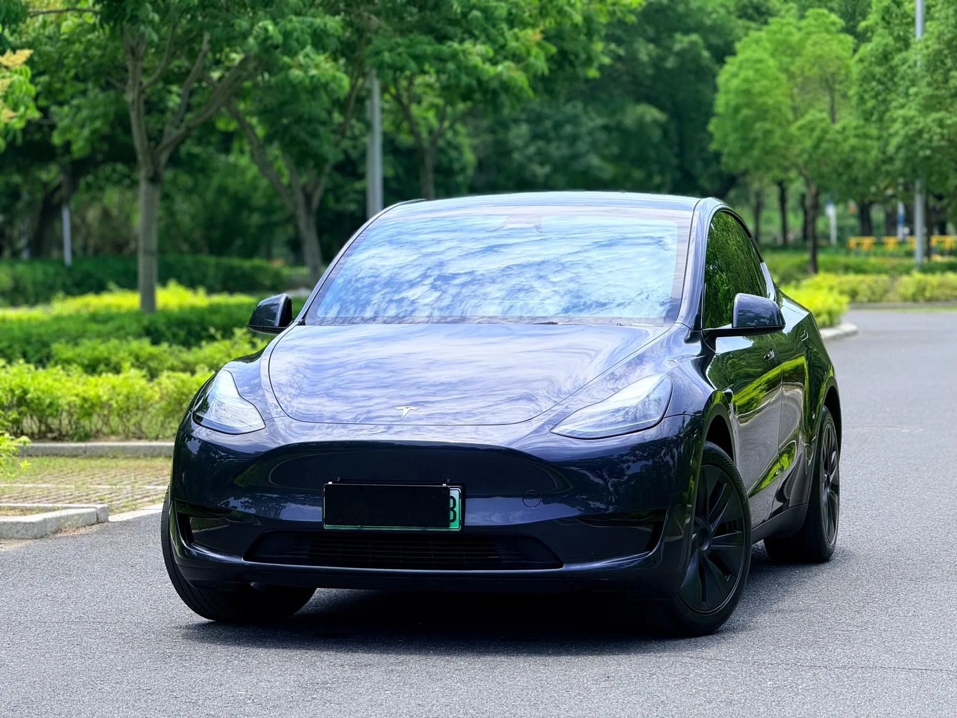 Model Y 2024 Rear-Wheel Drive