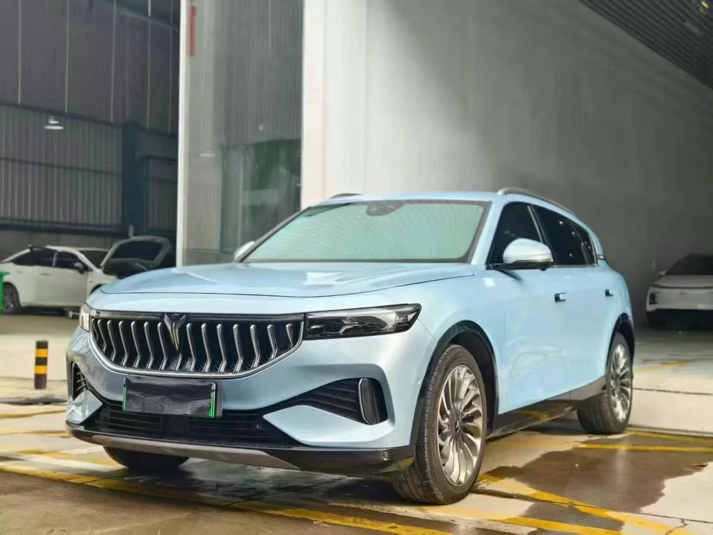 Voyah FREE 2021 4WD Extended Range Exclusive Luxury Package