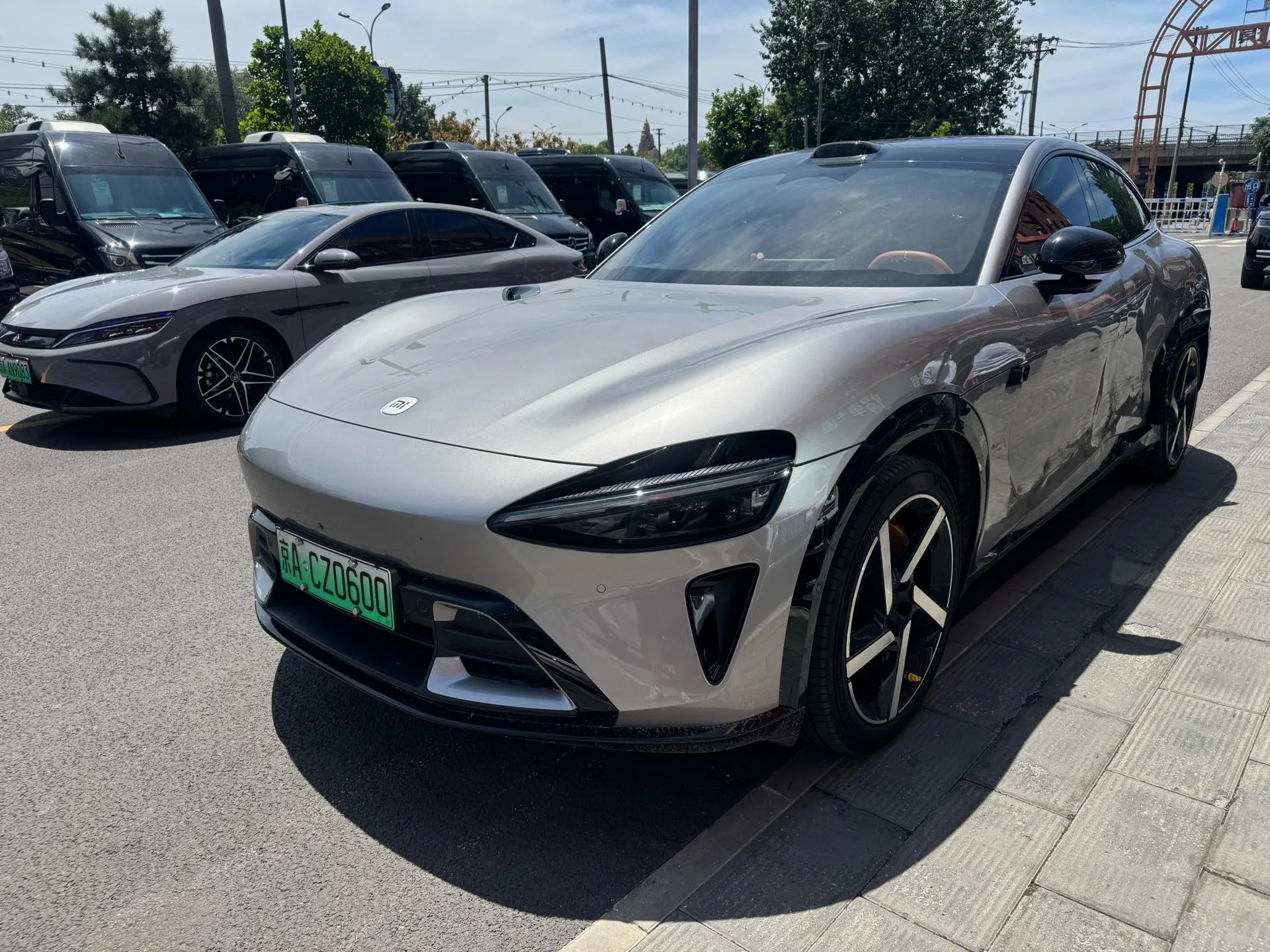 Xiaomi YU7 2025 Model - Long Battery Life Rear-Wheel Drive Edition