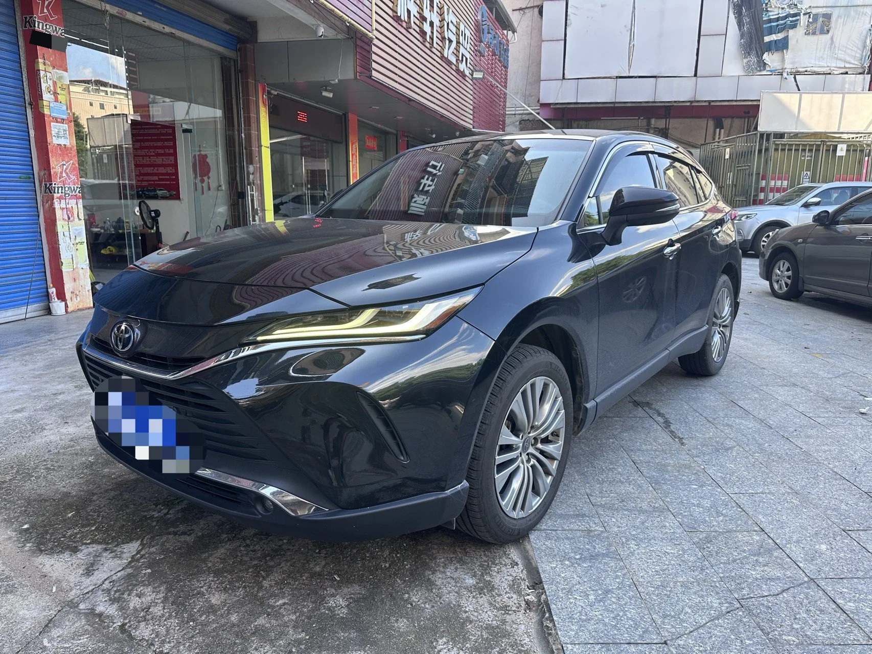 Lingfang HARRIER 2022 Model Year 2.0L CVT FWD Premium Edition