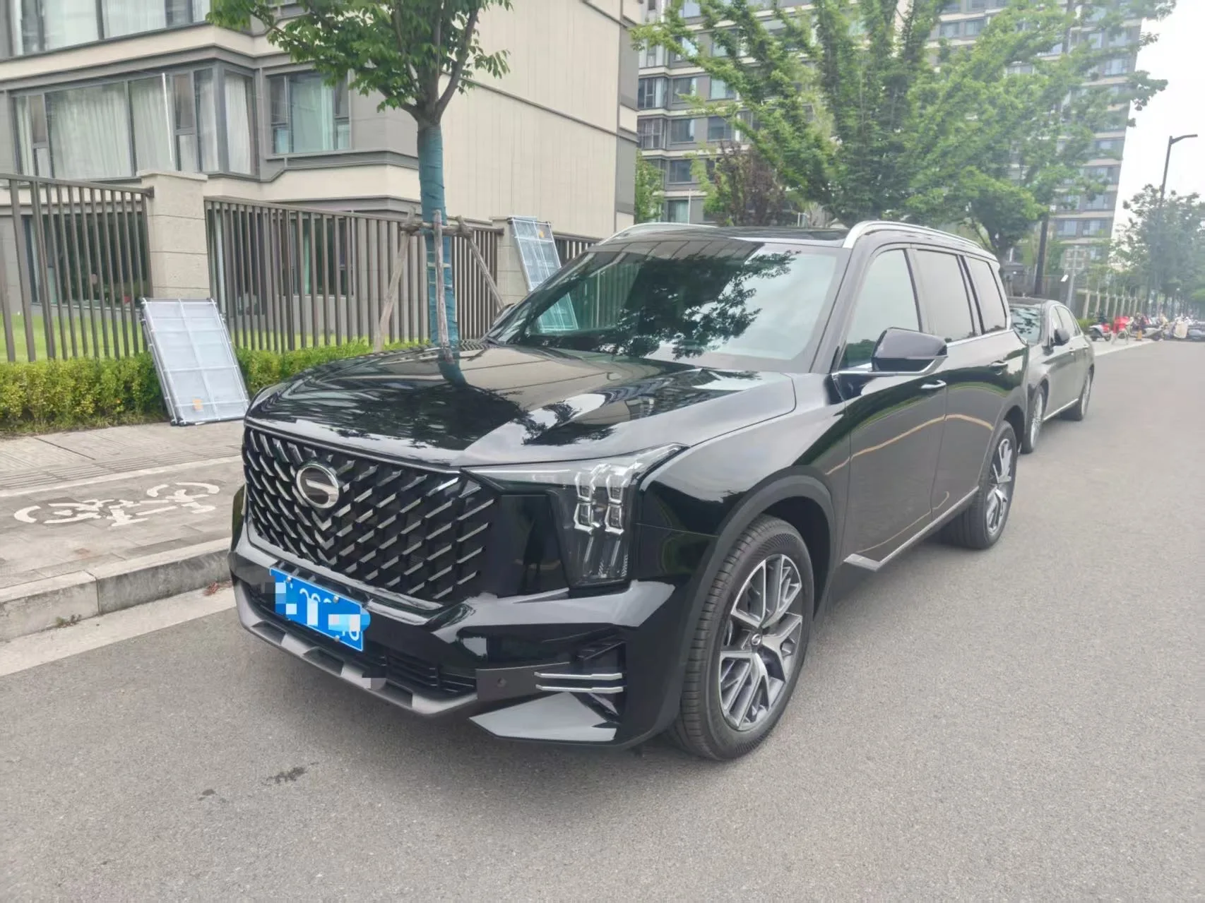 Trumpchi 2025 GS8 2.0TGDI Navigator Series 2WD Luxury 5-Seater Automatic