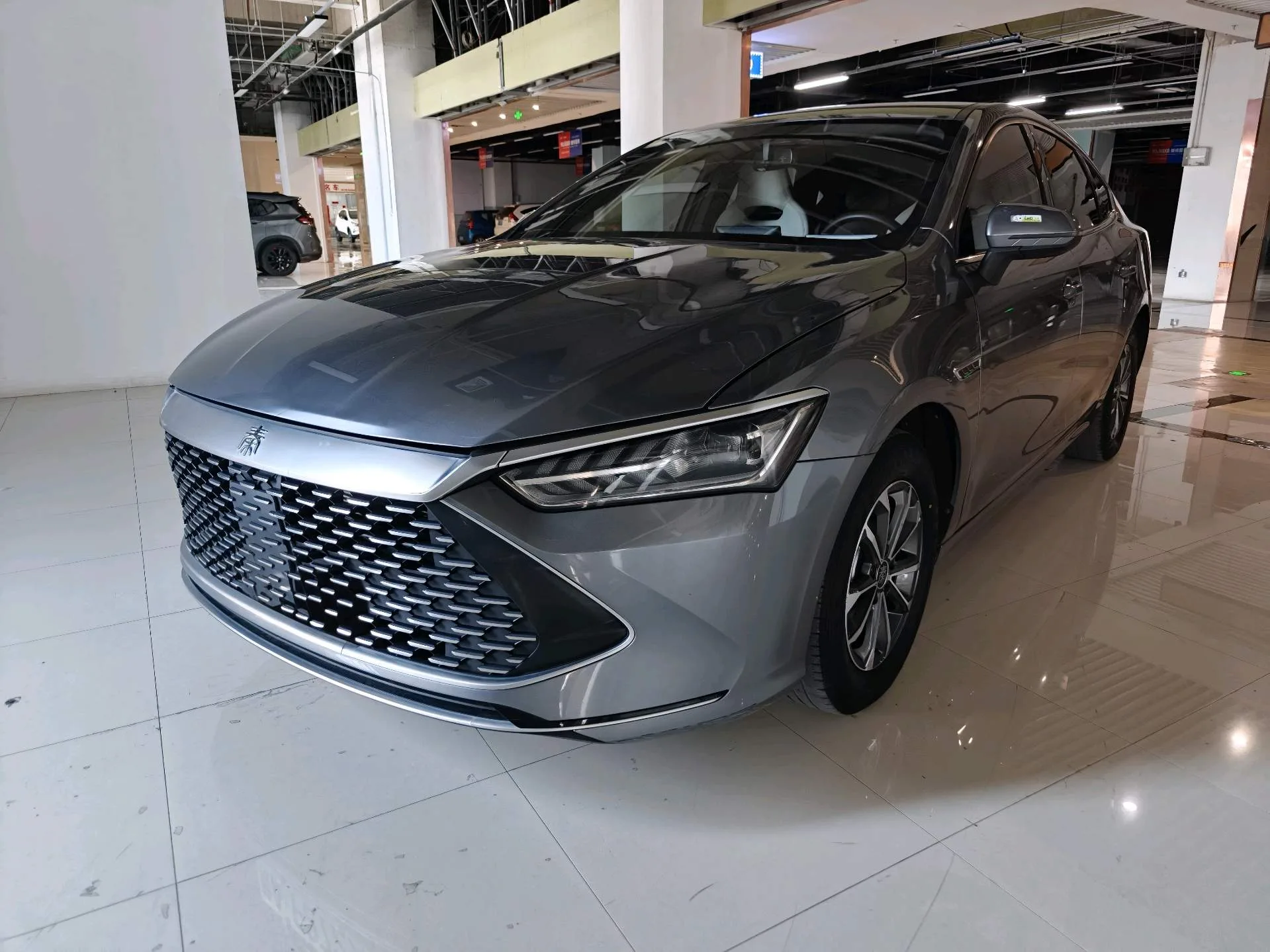 BYD 2024 Qin PLUS DM-i 1.5 CVT Glory Edition 55KM Leading Model Automatic
