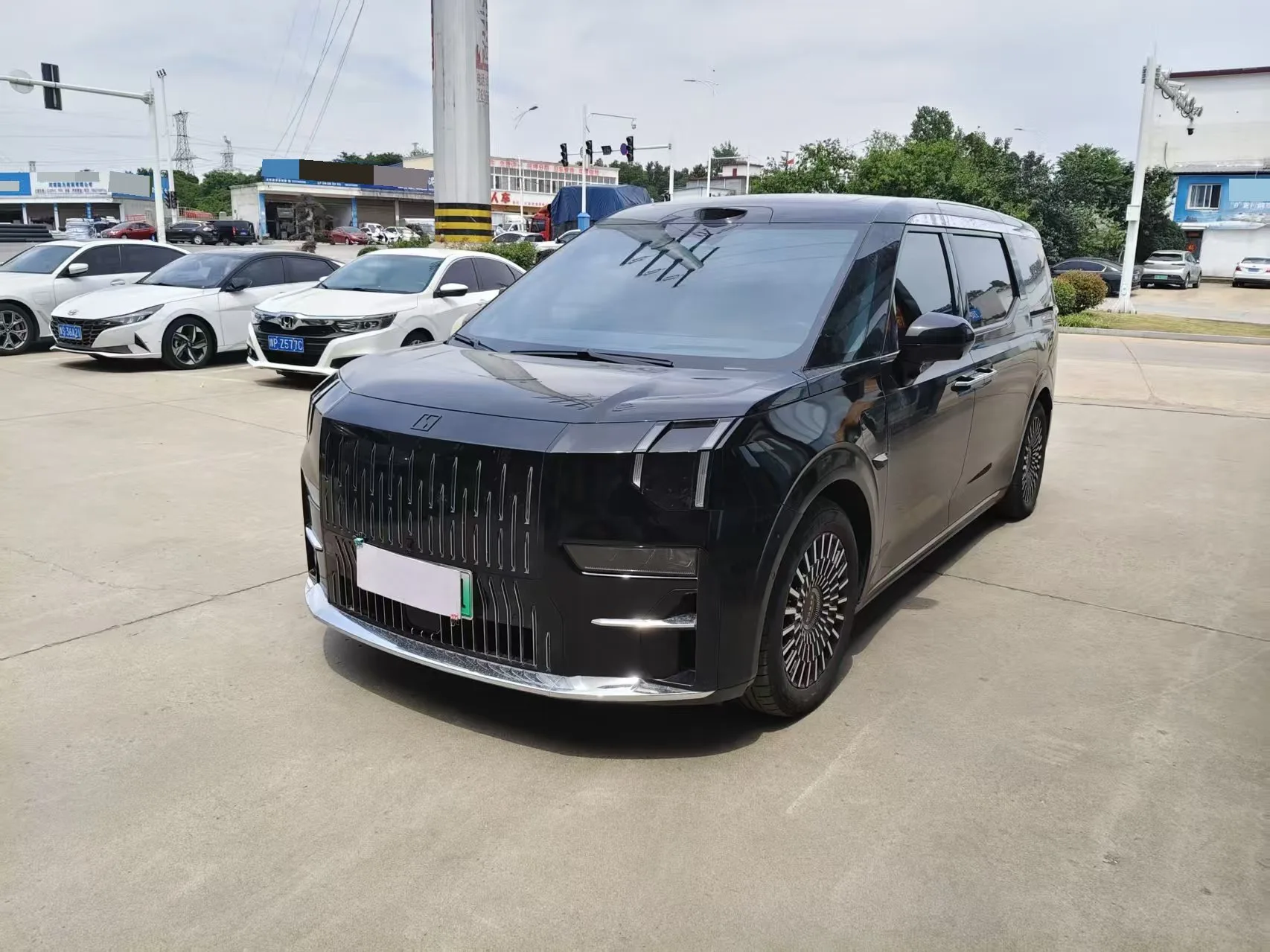 Extreme Krypton 009 2024 Model 7-Seat Aisle Edition 4WD 108kWh
