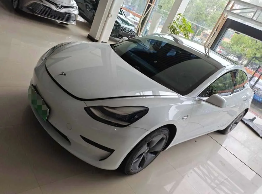 2020 Model 3 Standard Range RWD Plus
