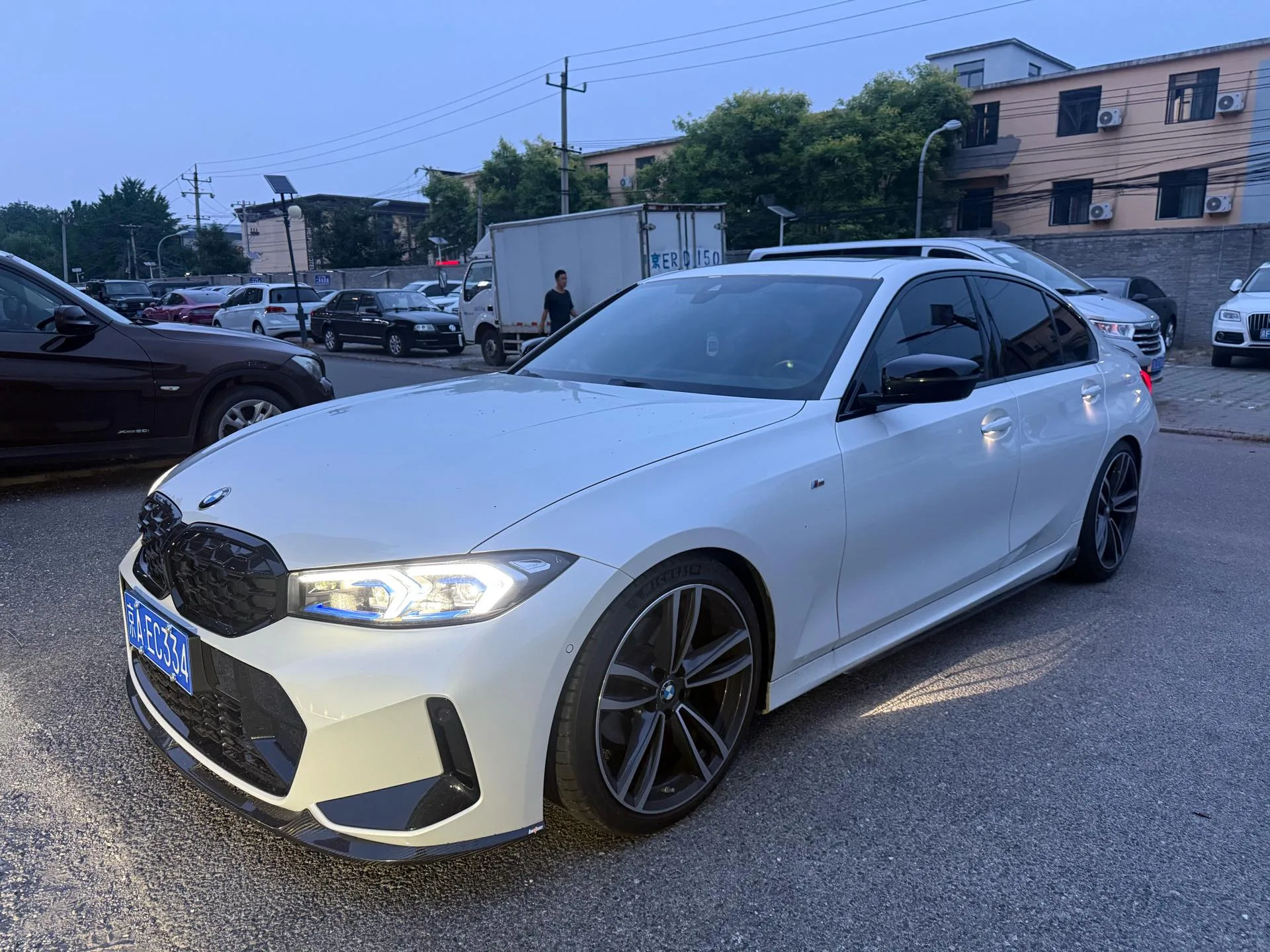 2024 BMW 3 Series 325i 2.0T M Sport Shadow Edition Automatic