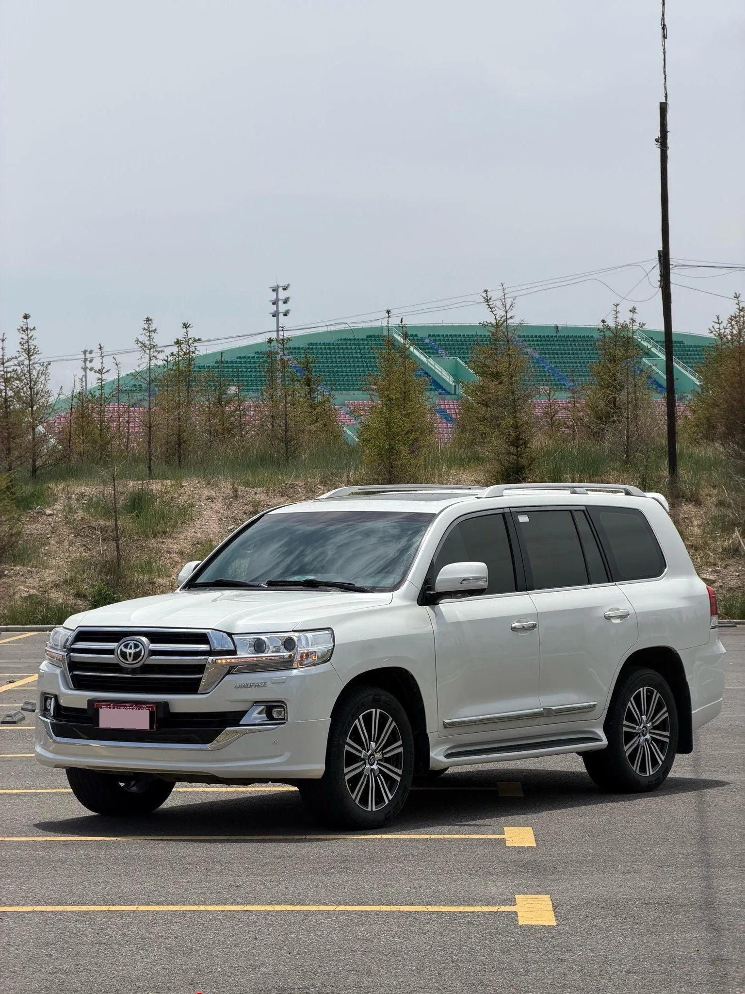 2017 Toyota Land Cruiser (Imported) 4.0 Middle East Edition, Manual Transmission