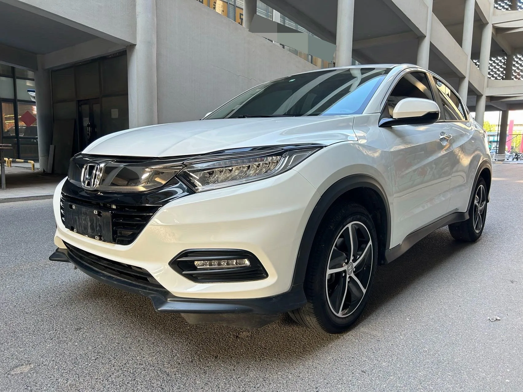 Vezel 2020 1.5L CVT Luxury Edition