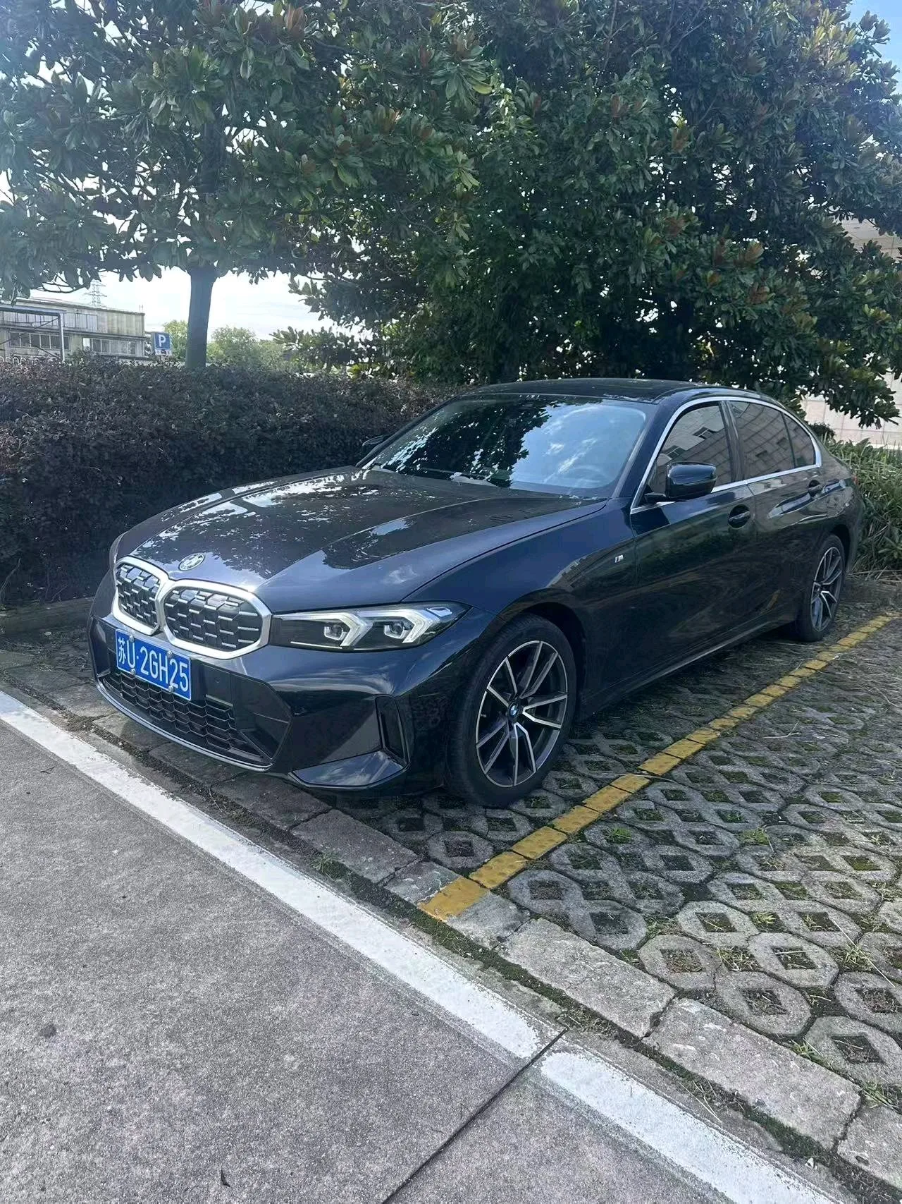 2024 BMW 3 Series 325Li 2.0T M Sport Package Automatic