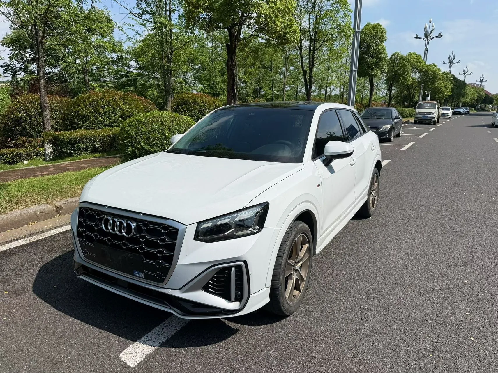 Audi Q2L 2022 35 TFSI Fashion Dynamic Edition