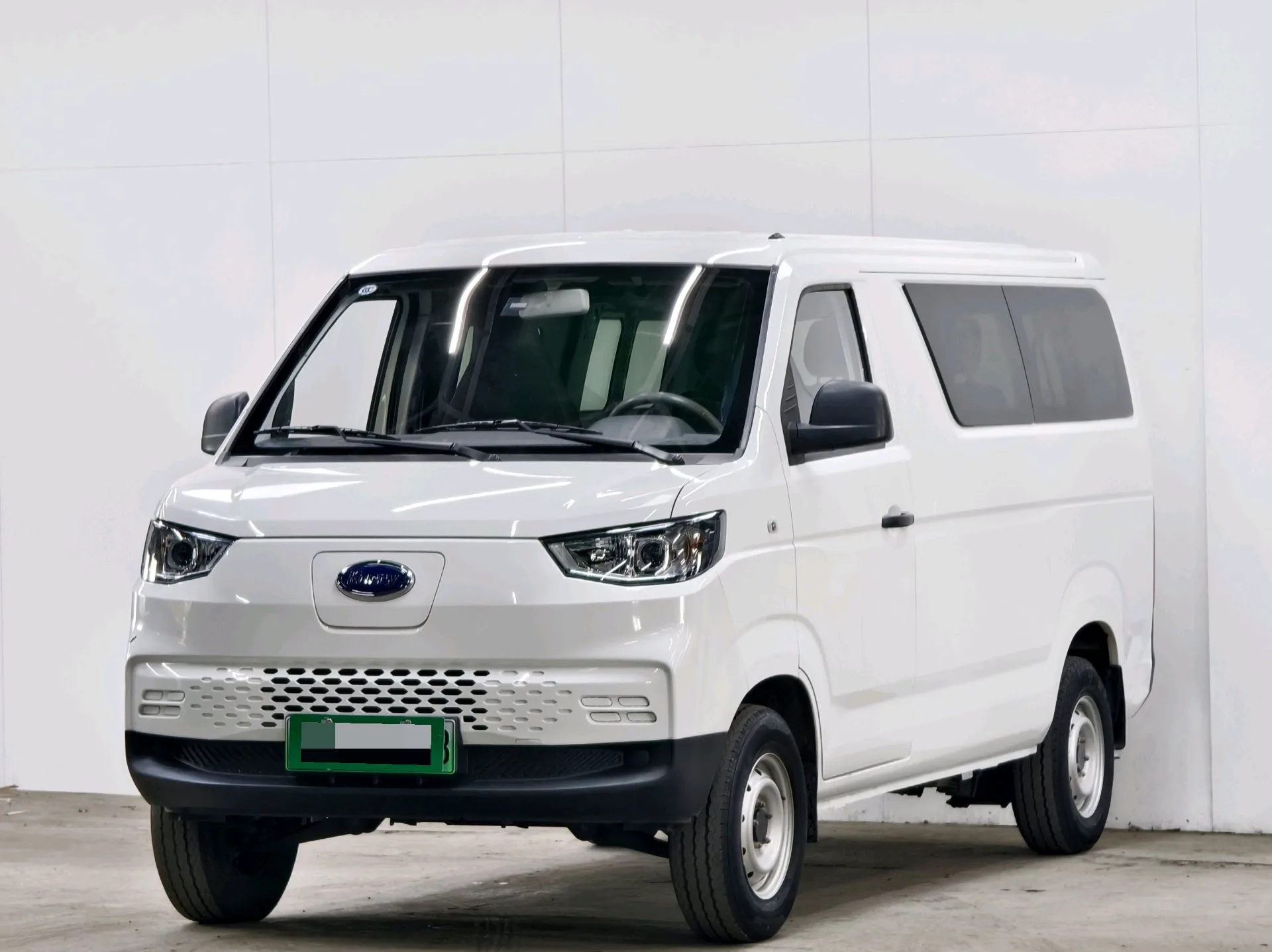 Chery 2024 Jiangtu E5 268km 6-Seater with Panoramic Sunroof, Automatic Transmission