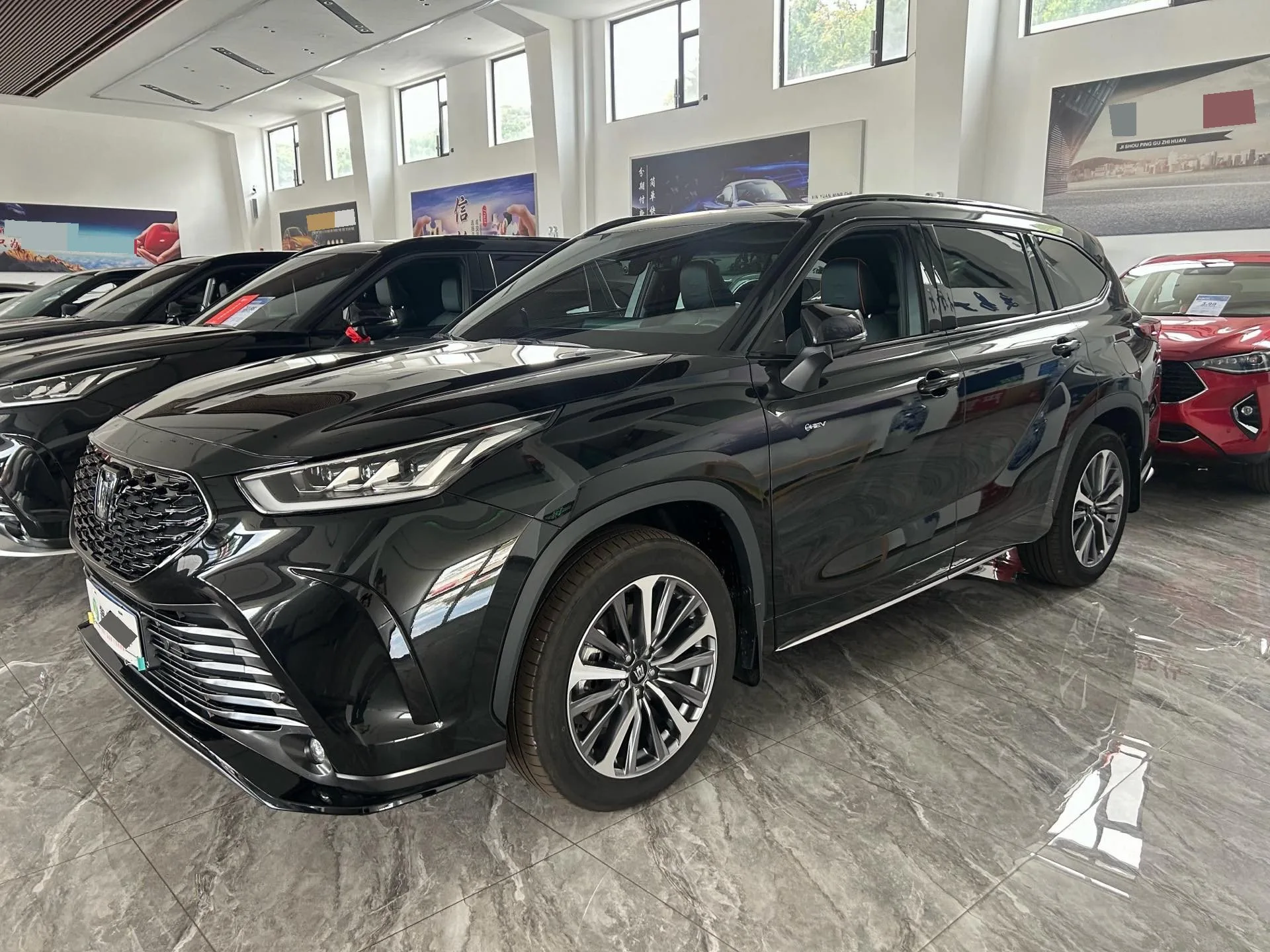 Toyota 2024 Crown Land Cruiser HEV 2.5 CVT 4WD Premium Edition Automatic