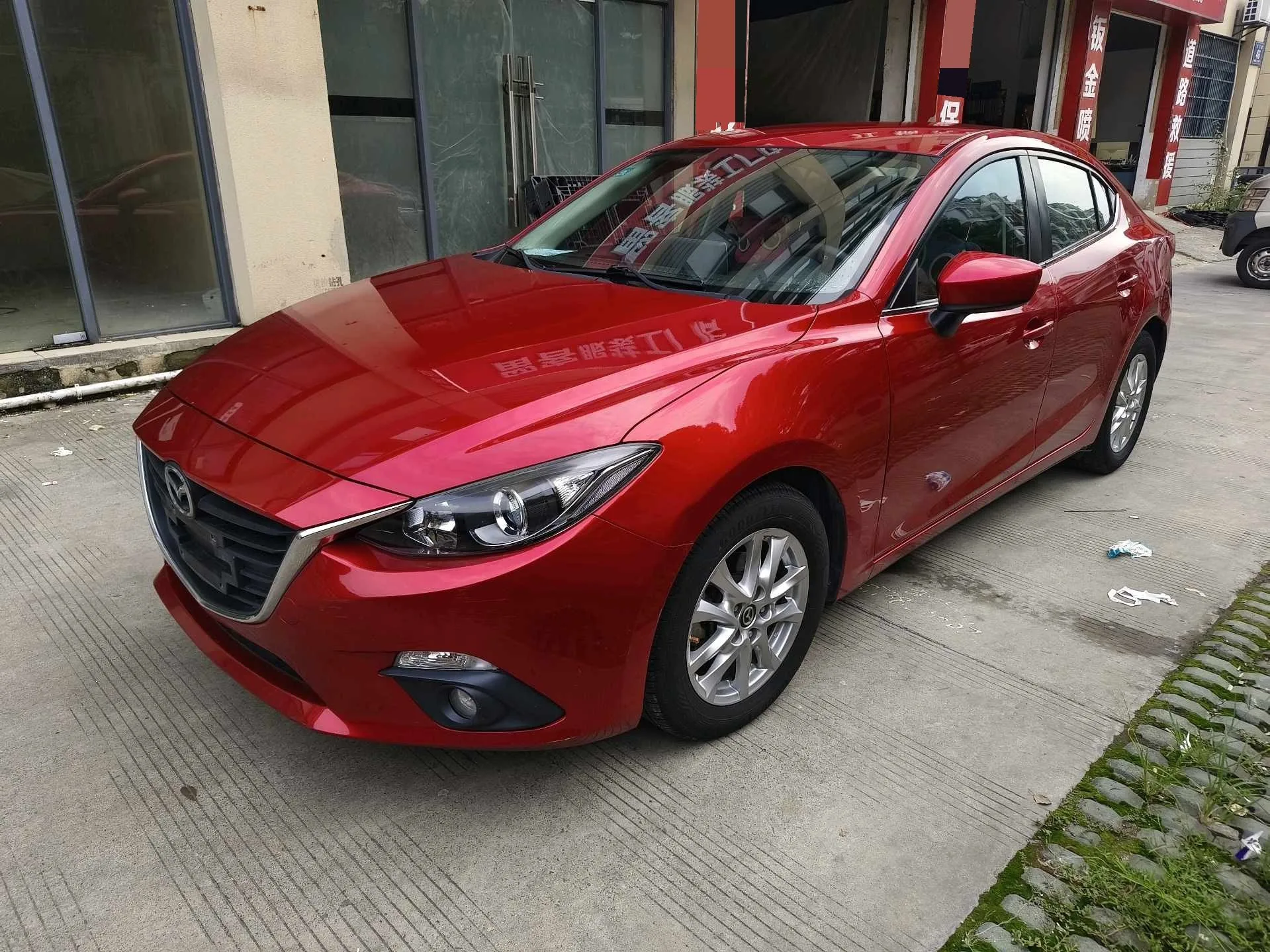 Mazda3 Axela 2016 Sedan 1.5L Automatic Comfort