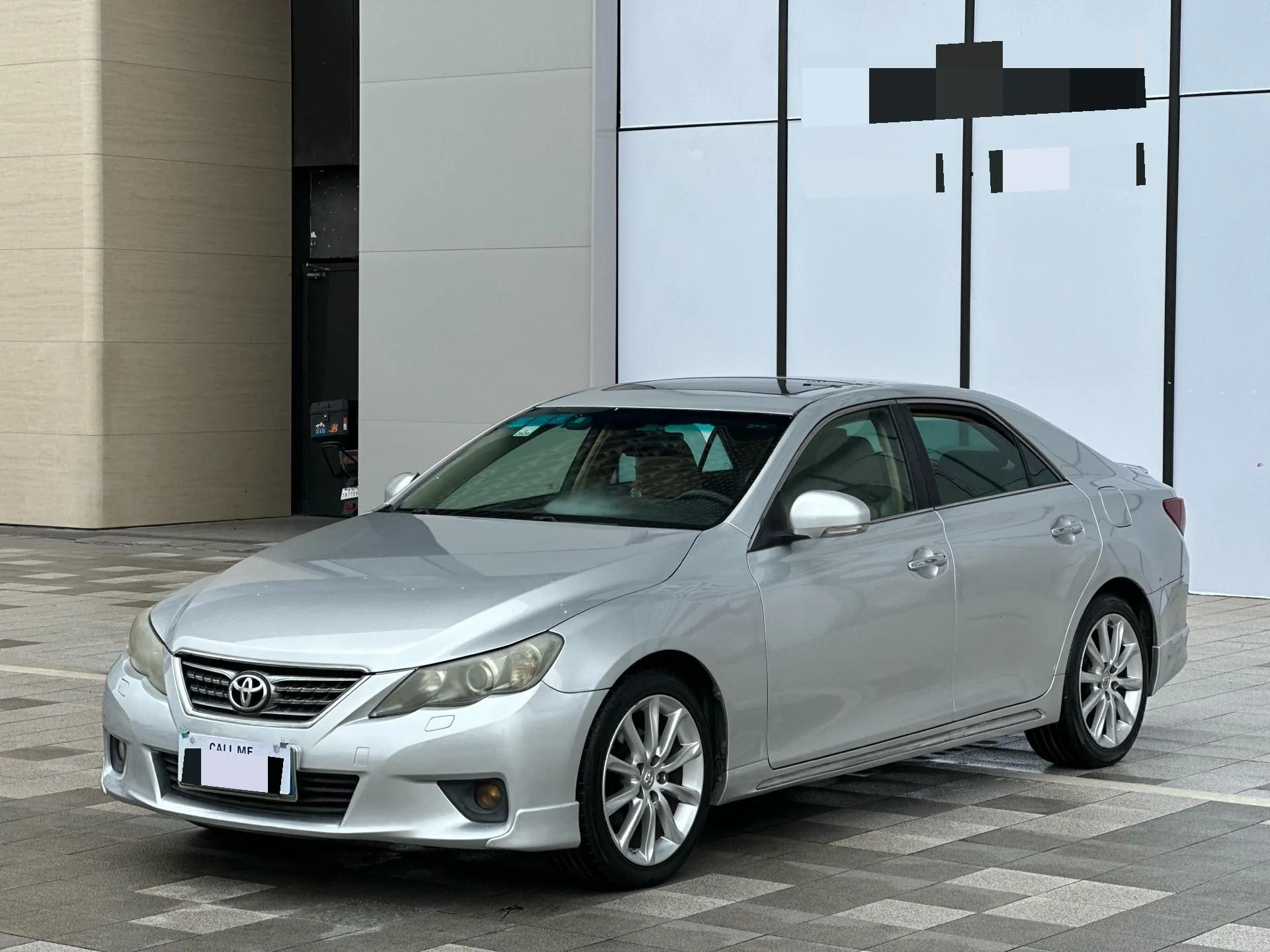 Reiz 2010 Model Year 2.5V Fashion Luxury Navigation Edition