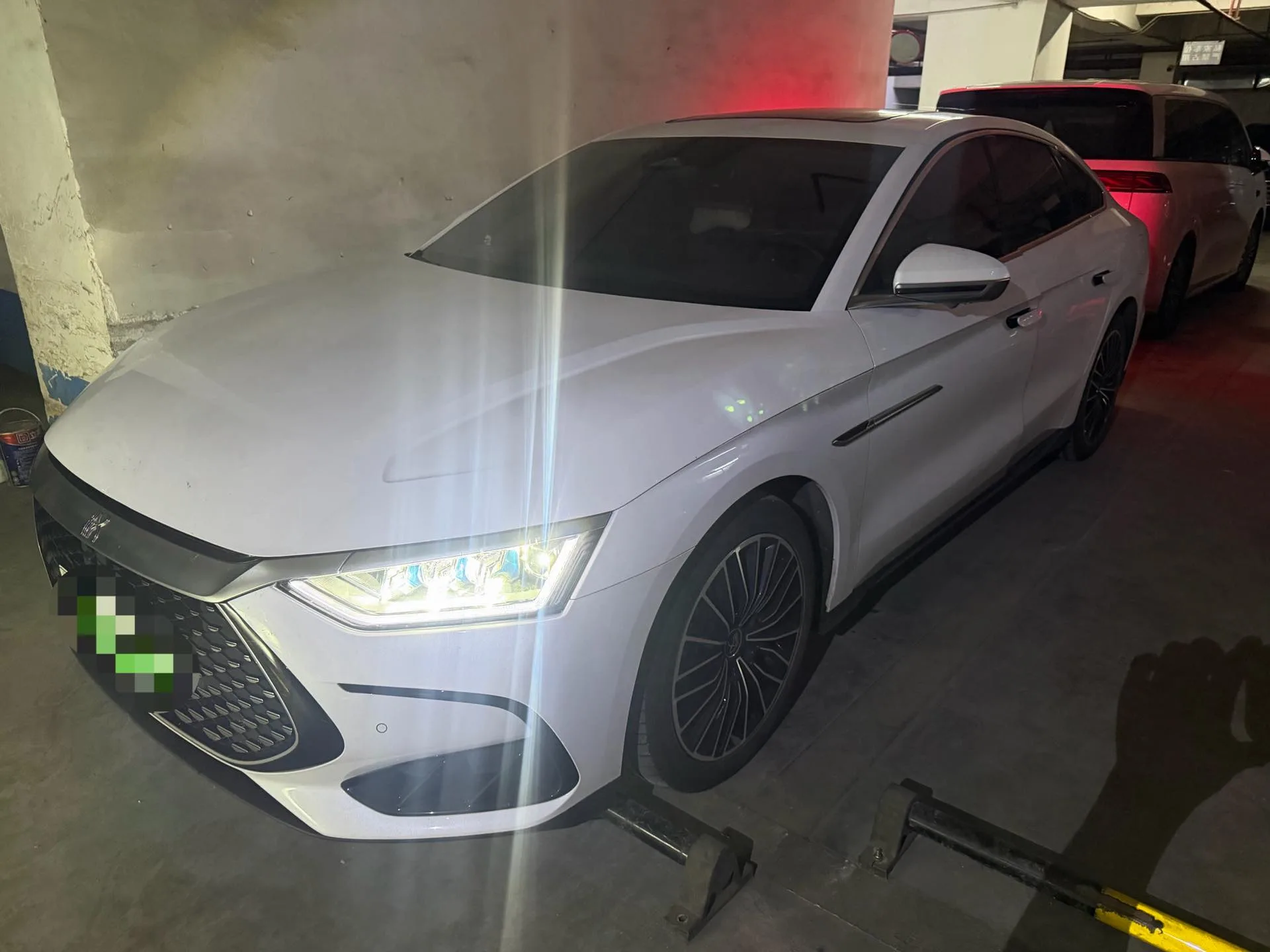 BYD 2023 Han DM-i 1.5T CVT Champion Edition 121KM Premium Automatic