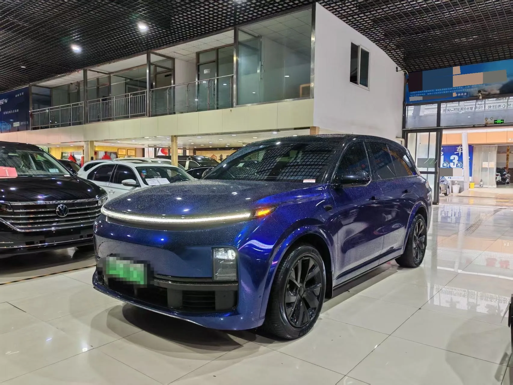 Li Auto L8 2023 Pro