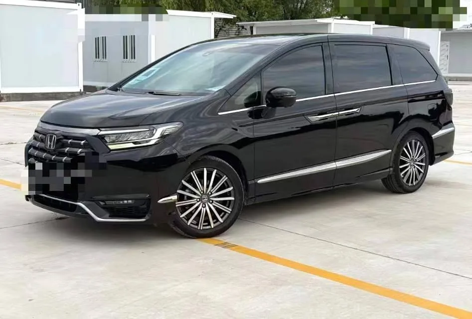 Honda 2024 Elysion e:HEV 2.0 CVT Premium Edition Automatic