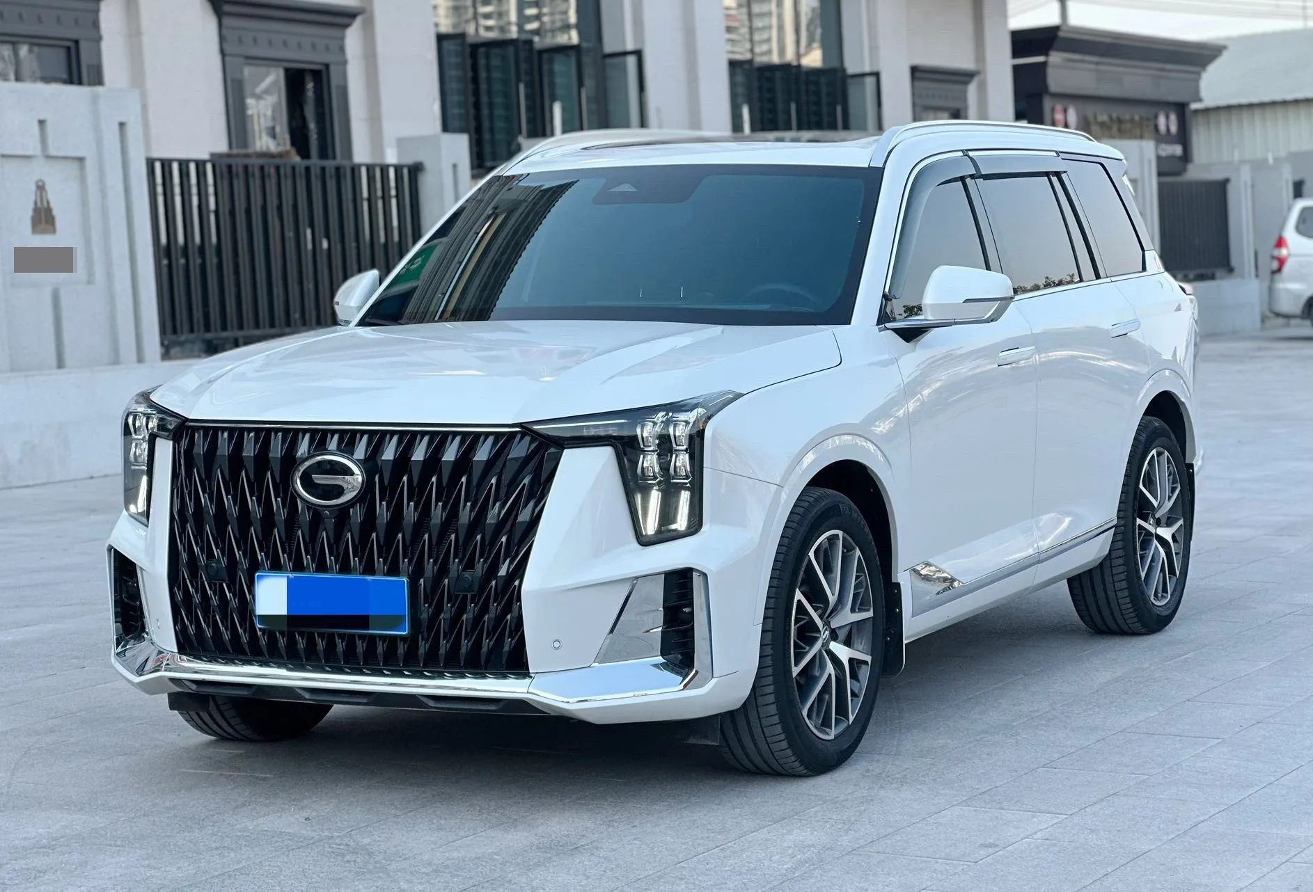 GAC GS8 2022 Dual-Hybrid Series 2.0TM Front-Wheel Drive Premium Edition (7-Seater)