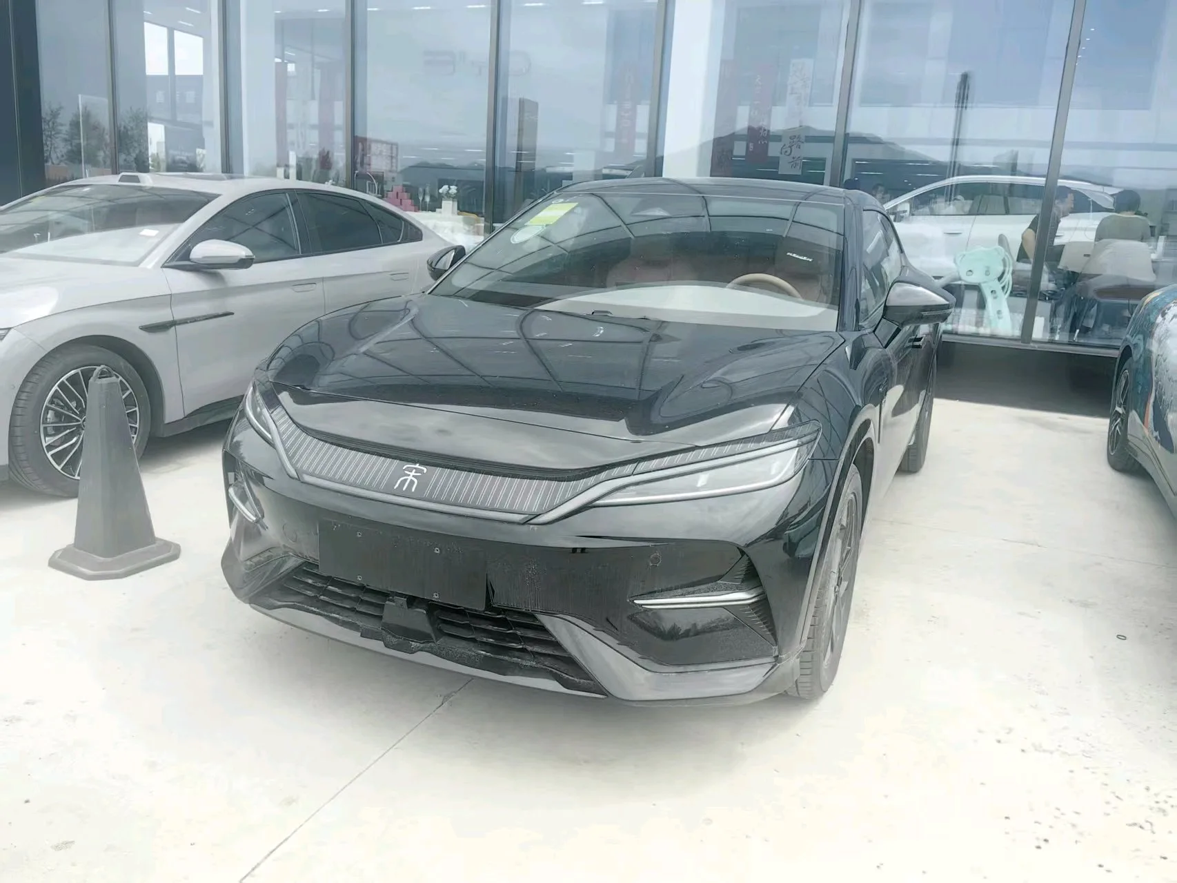 Song L 2024 Model 550km Excellent Edition