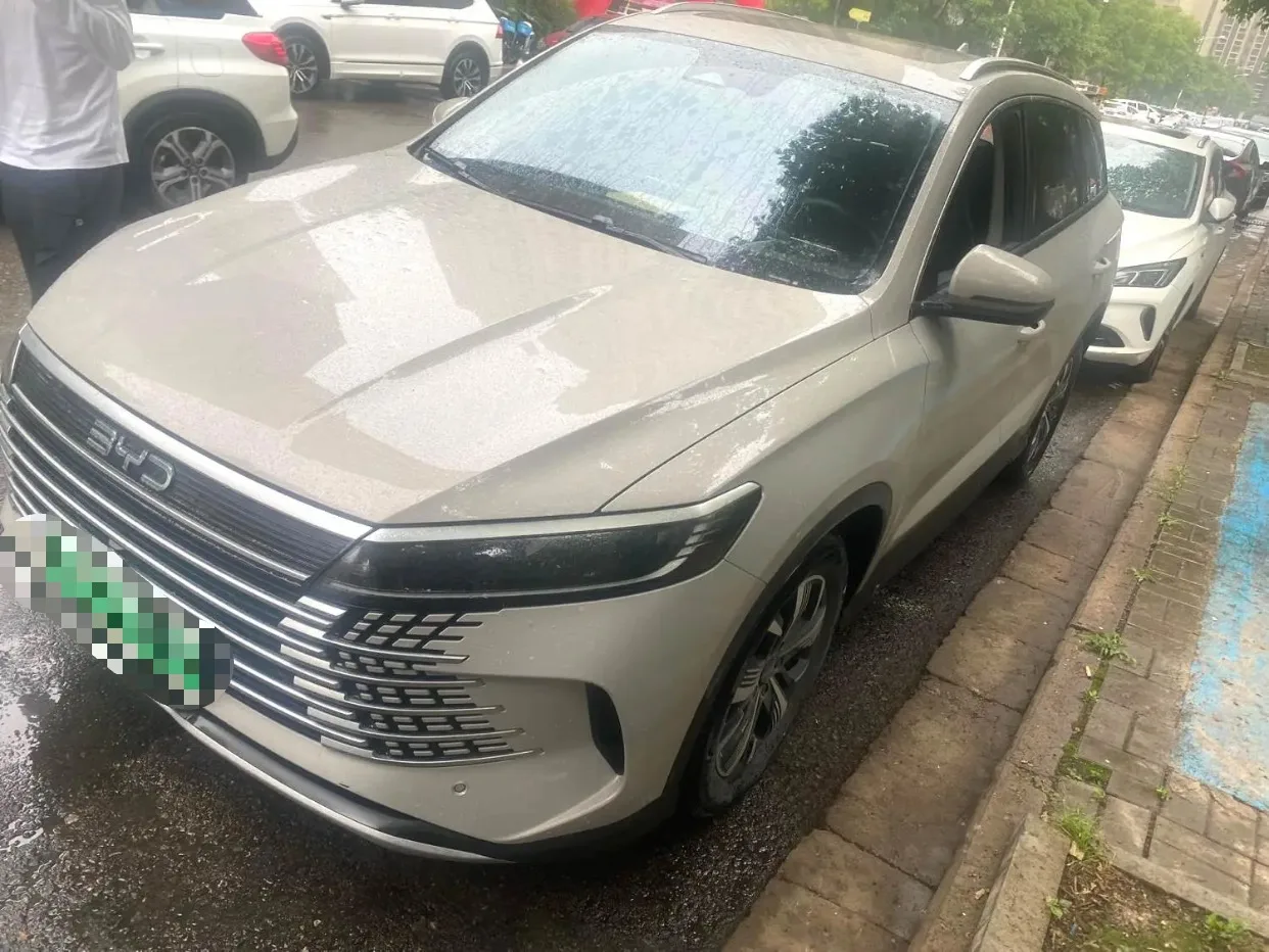 BYD 2025 Sea Lion 05 DM-i 1.5 CVT 115KM Premium Edition, Automatic Transmission