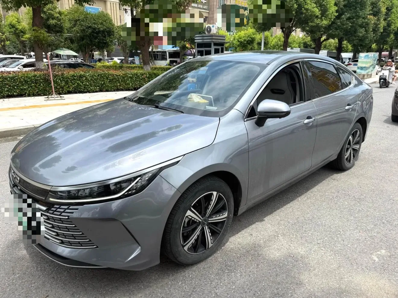 BYD 2023 Destroyer 05 DM-i 1.5 CVT 120KM Champion Edition Deluxe Automatic