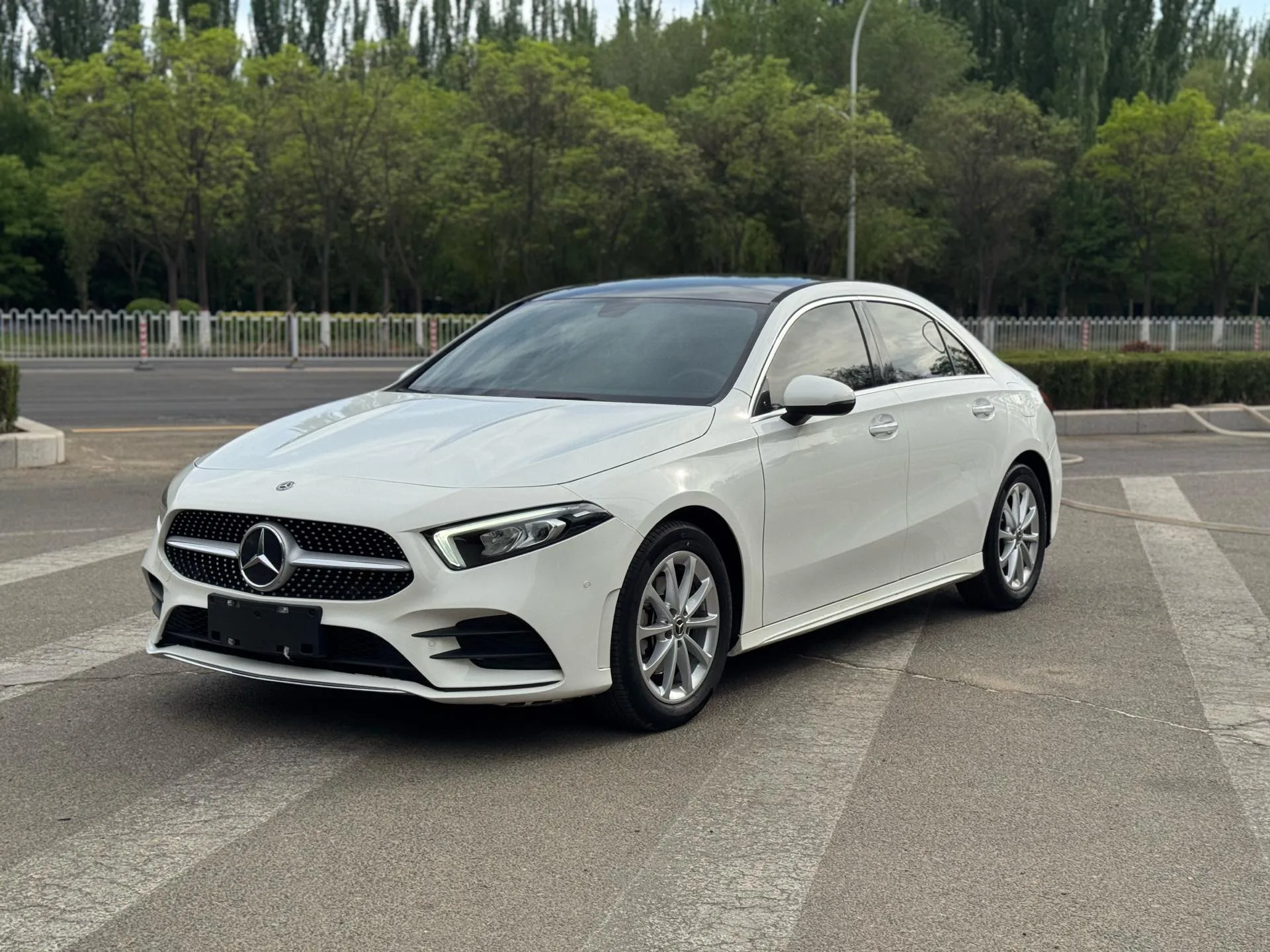 Mercedes-Benz A-Class 2020 Facelift A 200 L Sport Sedan Fashion Model