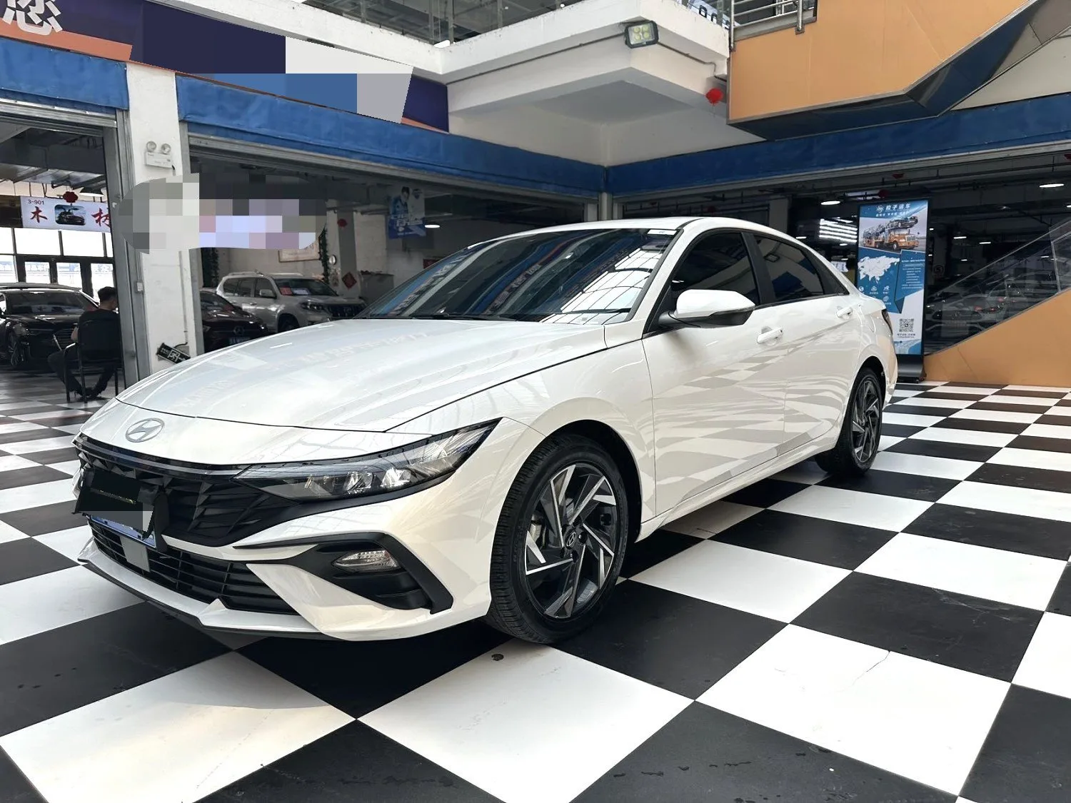 Hyundai Elantra 2023 1.5L CVT GLX Elite Edition