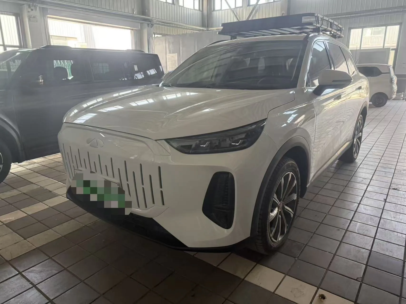 Chery 2025 Fengyun T9 C-DM 1.5T 120 Long Range Premium 7-Seater with Ternary Lithium Battery, Automatic Transmission