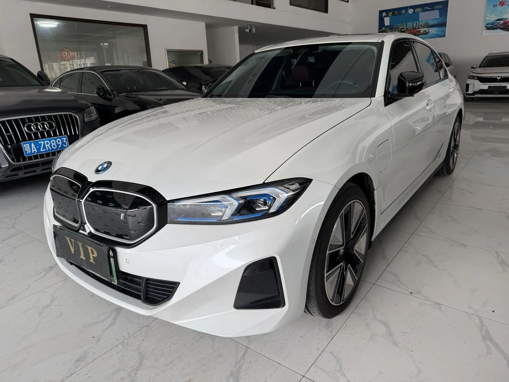 2024 BMW i3 eDrive 40 L Shadow Sport Package Automatic