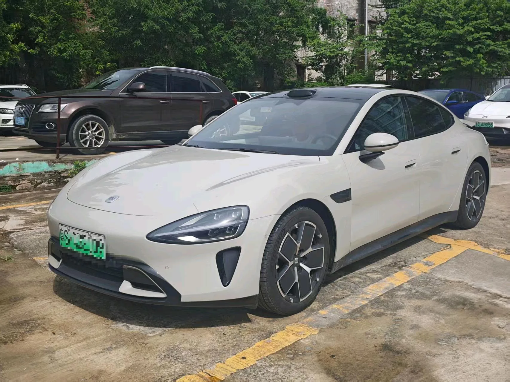 Xiaomi SU7 2024 Model, 830km Rear-Wheel Drive, Long Range, Advanced Intelligent Driving Pro Edition