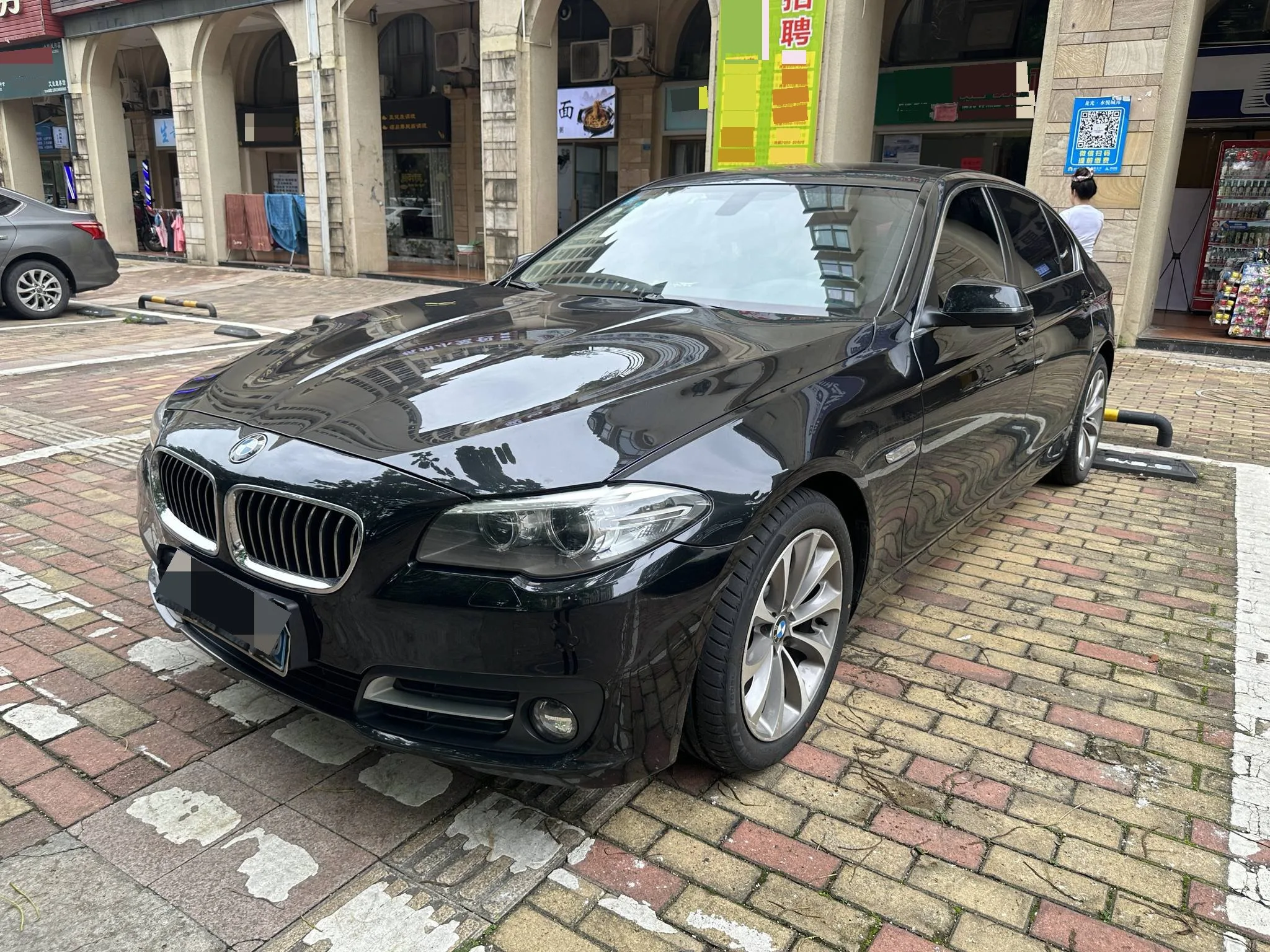 BMW 5 Series 2017 525Li Leading Edition