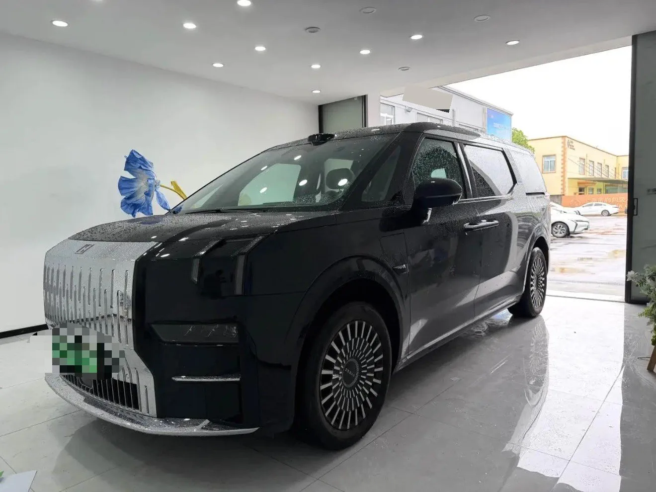 Extreme Krypton 009 2024 Model 7-Seat Aisle Edition 4WD 108kWh