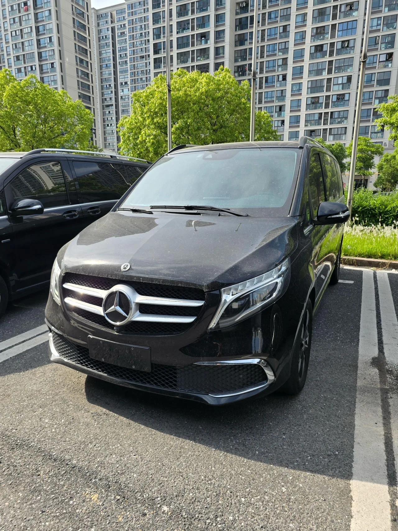 Mercedes-Benz V-Class 2022 V 260 2.0T Premium Edition Automatic