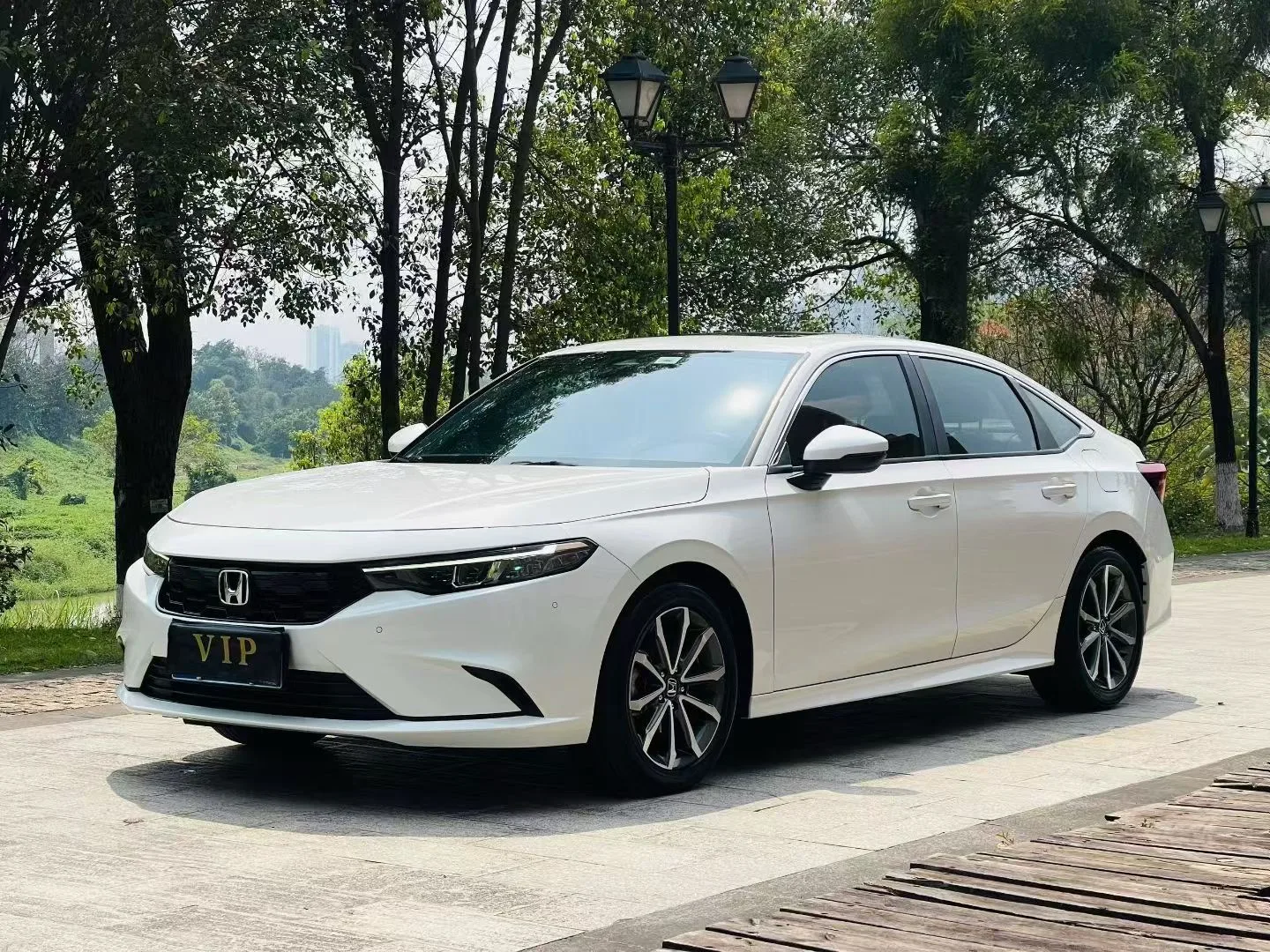 Honda 2023 Stylish 1.5T CVT 240TURBO Luxury Edition Automatic