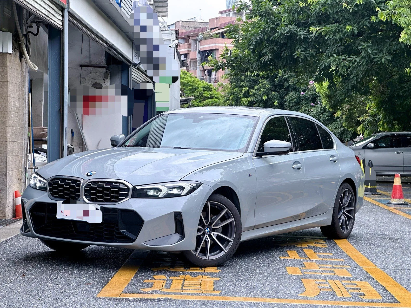 2025 BMW 3 Series 325Li 2.0T M Sport Package Automatic