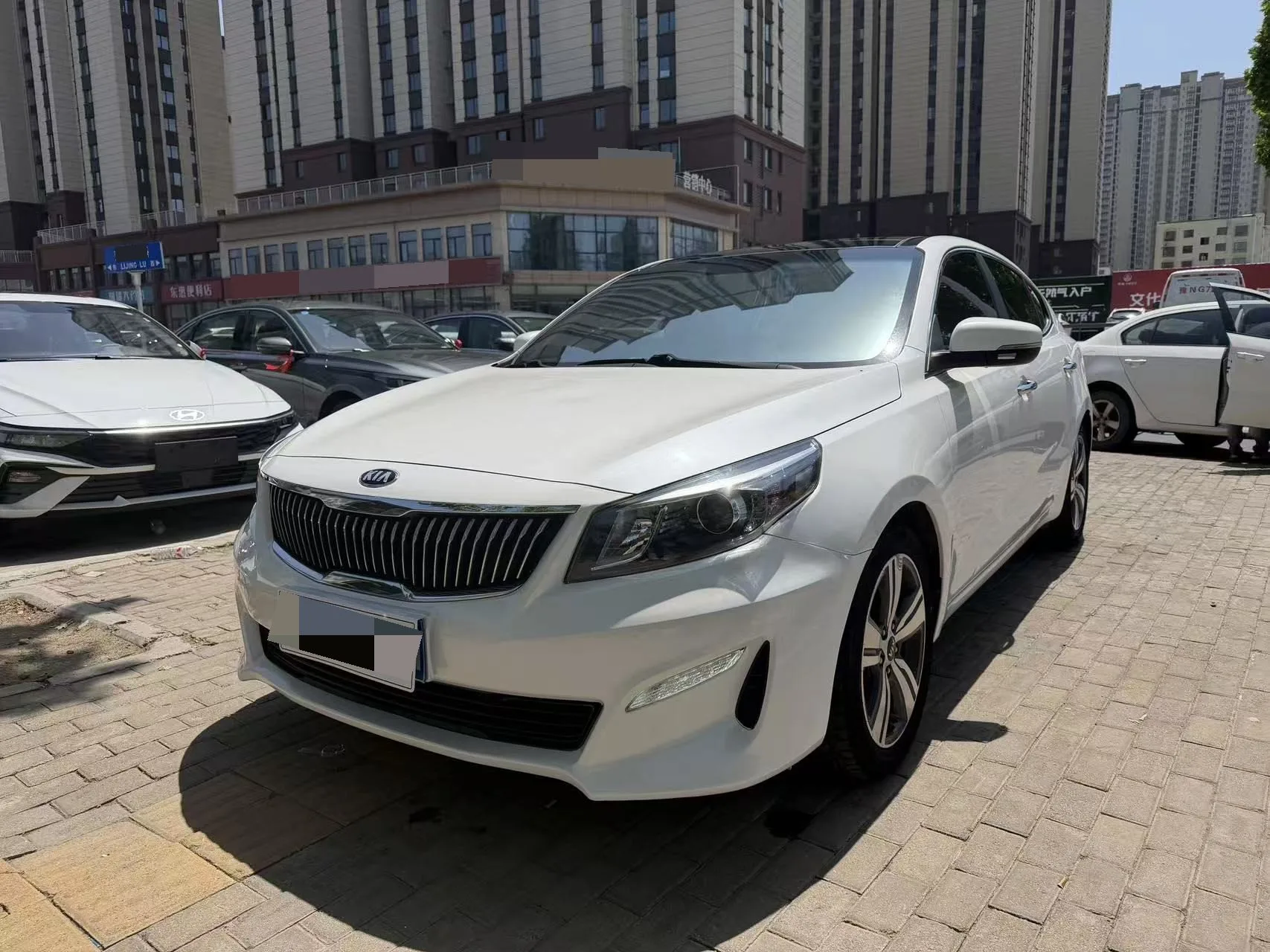 K5 2017 1.8L Automatic GLS