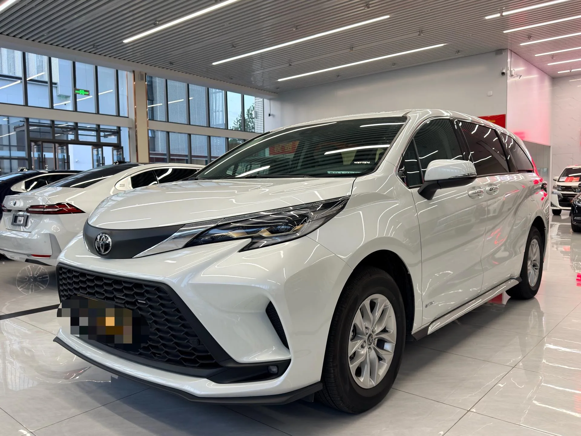 Toyota 2024 Grandeur Hybrid 2.5 CVT Comfort Edition Automatic
