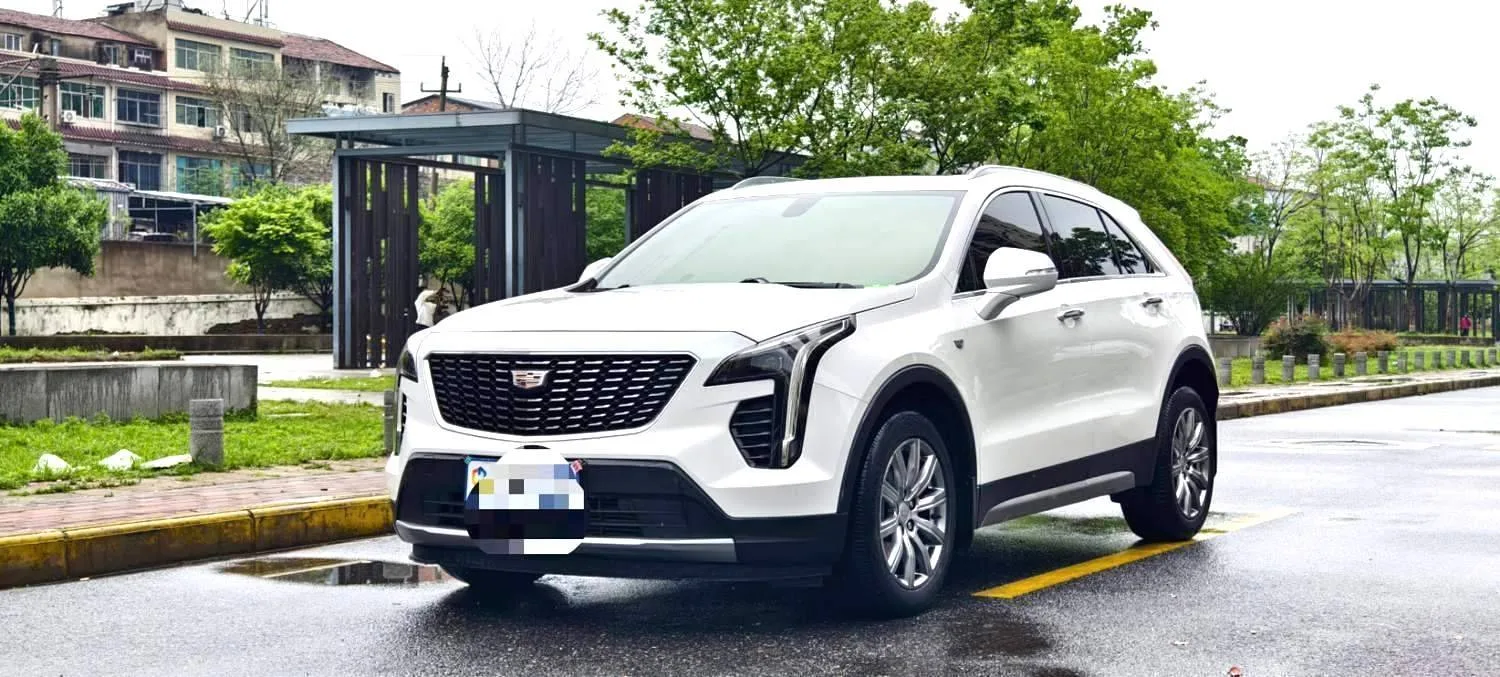 Cadillac XT4 2021 28T Two-Wheel Drive Premium Edition