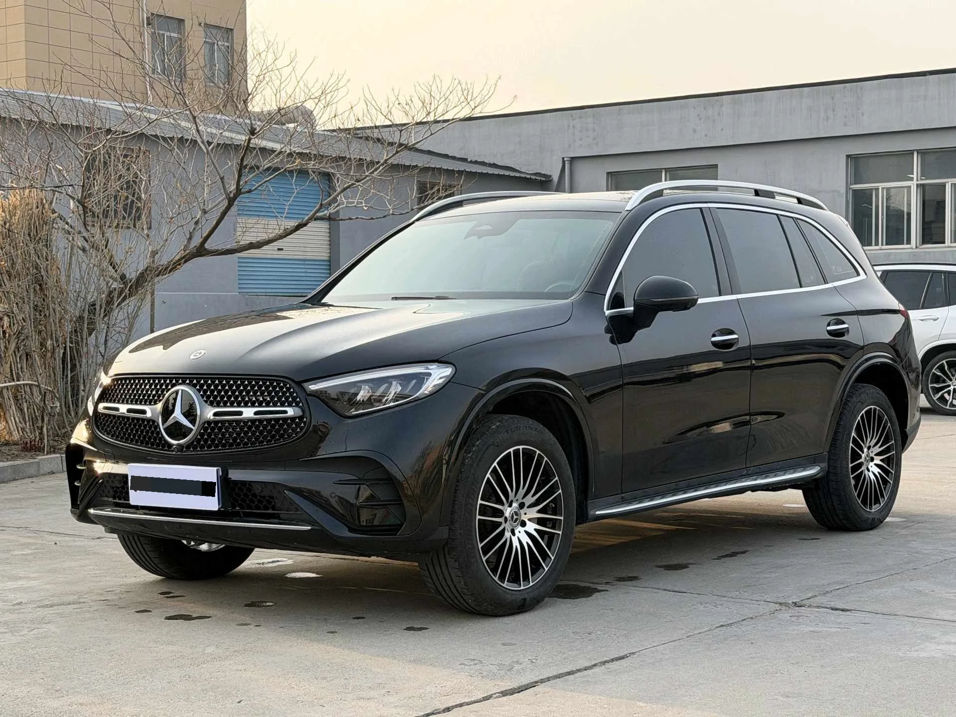 Mercedes-Benz 2023 GLC 300 L 4MATIC 48V 2.0T Dynamic 7-seater Automatic
