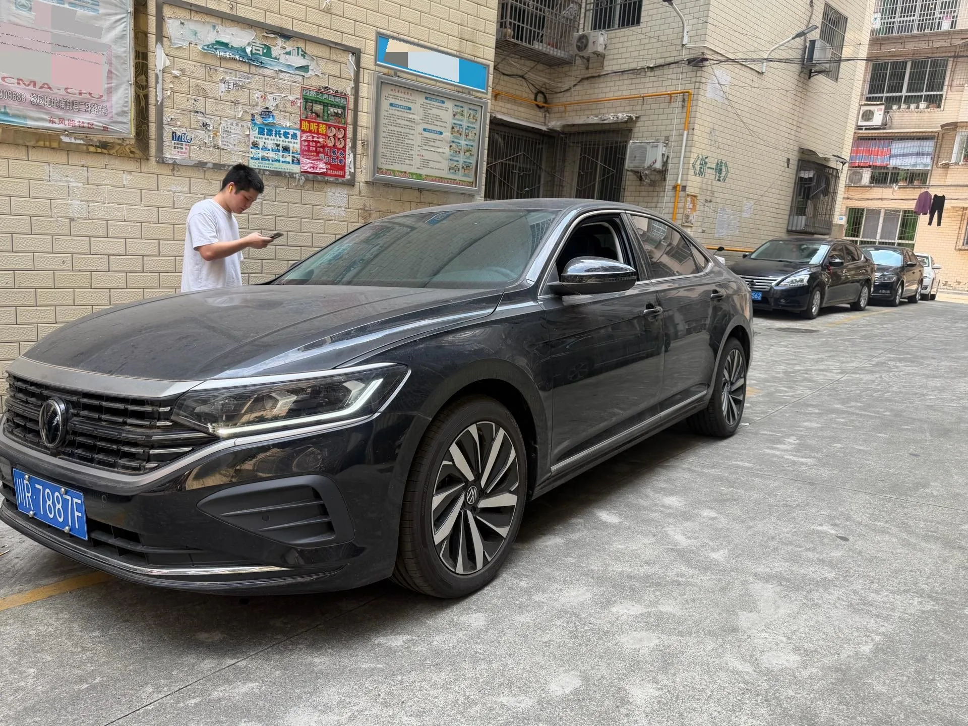 Volkswagen 2025 Passat 2.0TSI 380TSI Outstanding Edition Dragon Edition Automatic Transmission