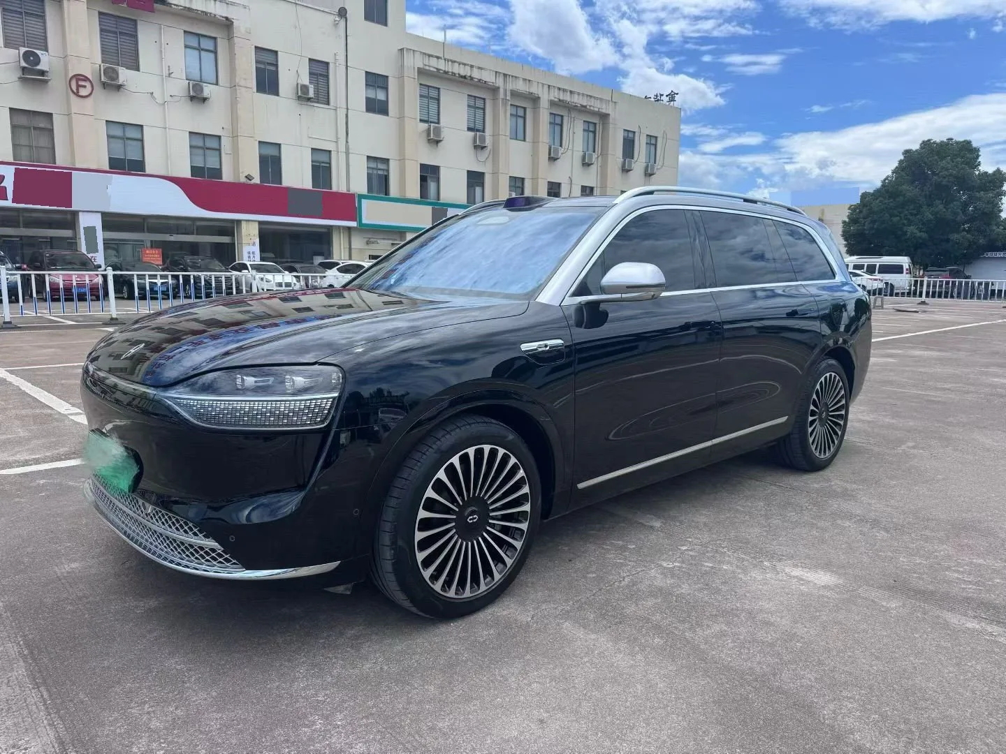 Wenjie M9 2024 Ultra Range Extended Edition 52kWh