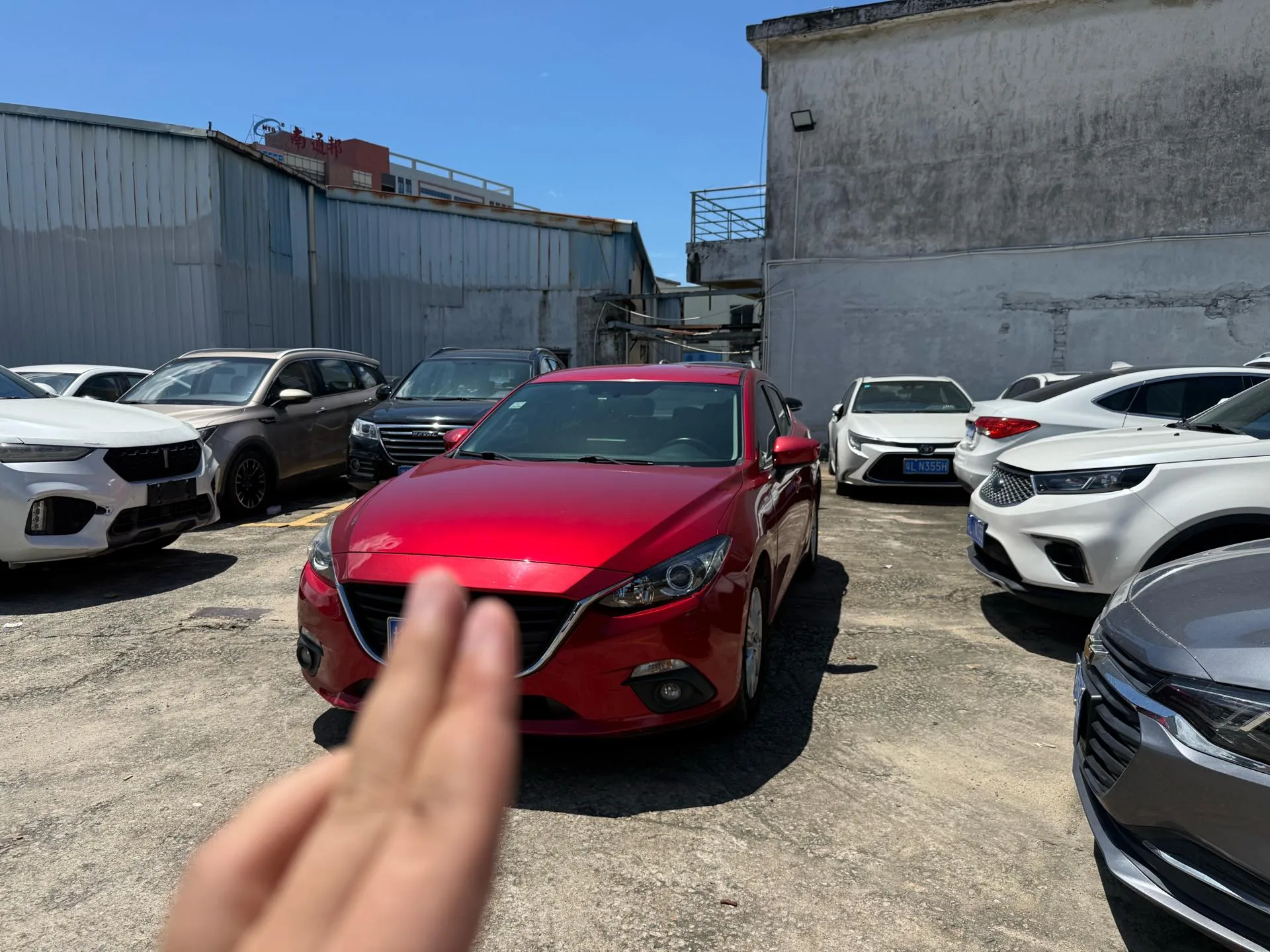 Mazda3 Axela 2016 Sedan 1.5L Automatic Comfort