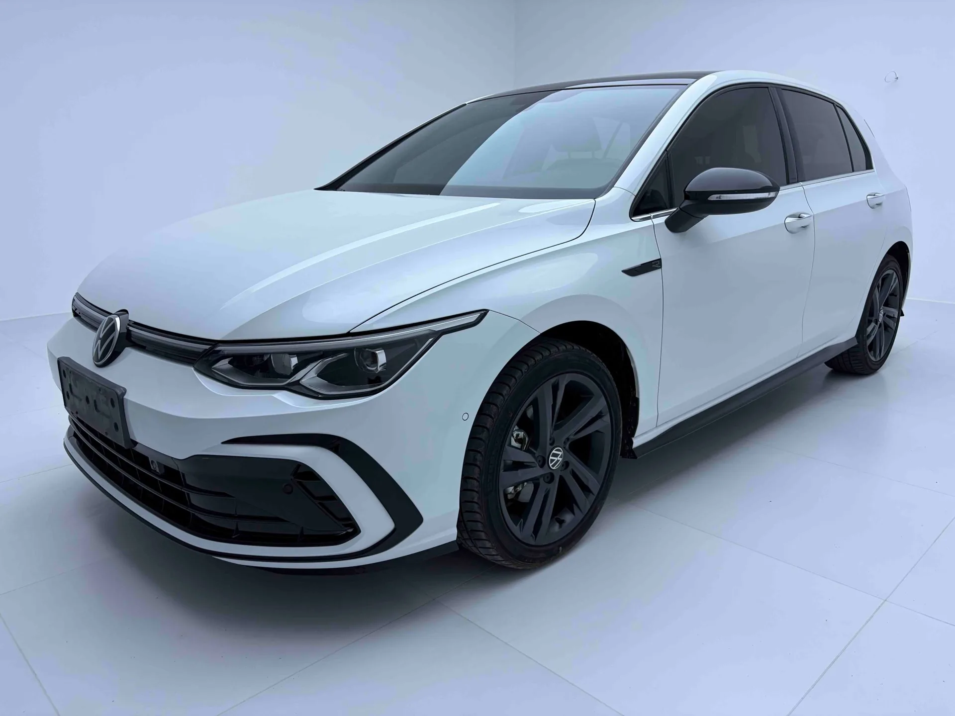 Volkswagen 2023 Golf 8 R-Line 1.4TSI 280TSI Automatic