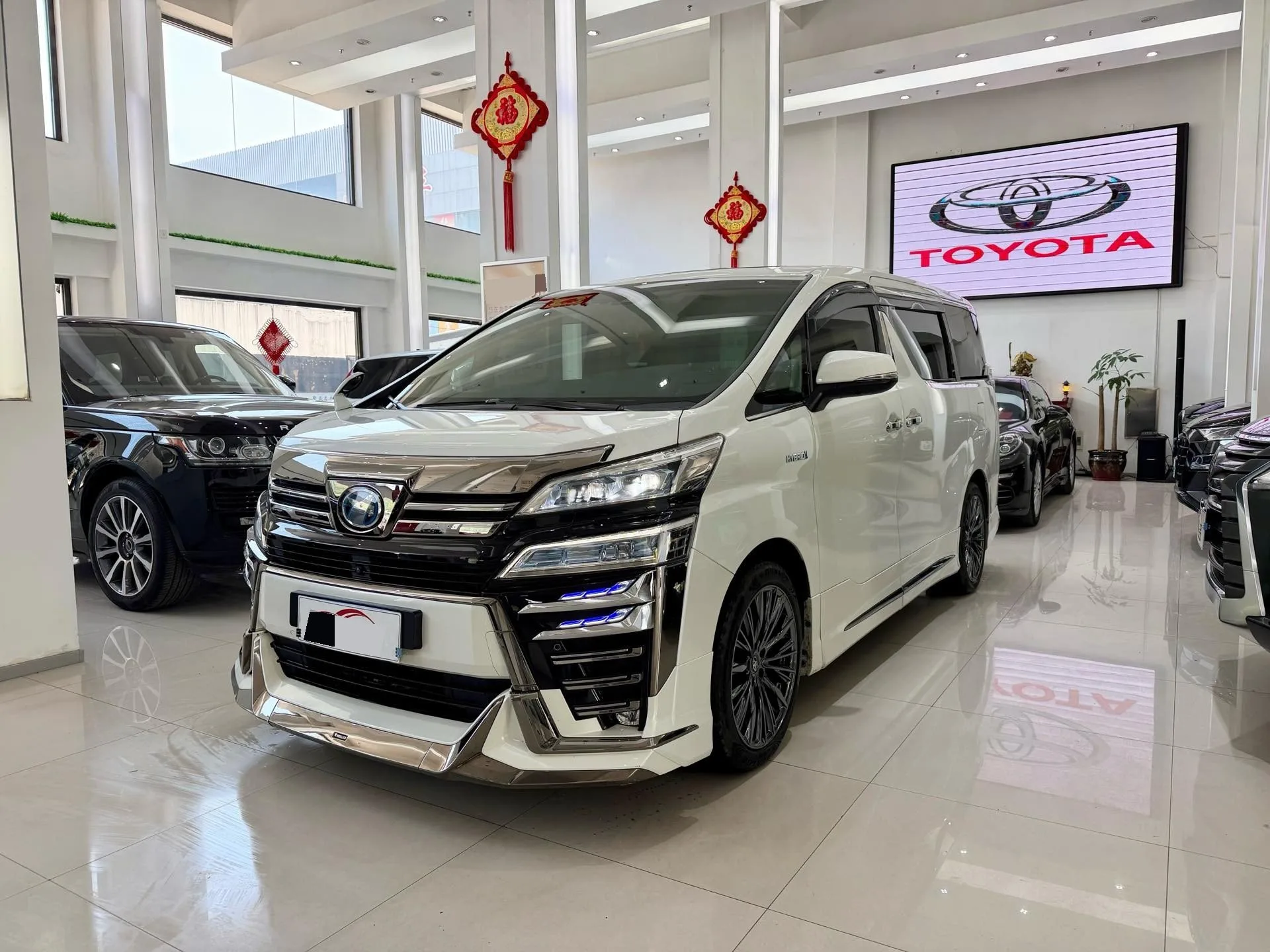 Weilfa 2019 2.5L Hybrid Premium Edition