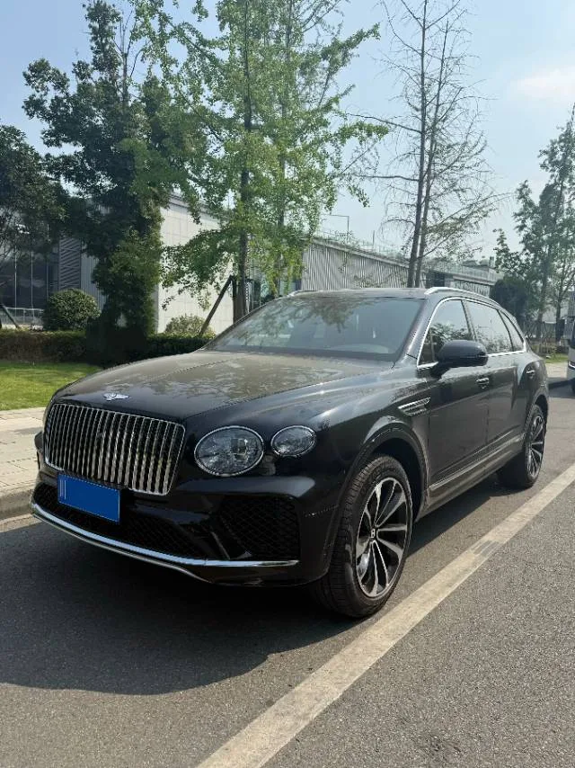 2024 Bentley Bentayga (Imported) 4.0T V8 Long Wheelbase Automatic