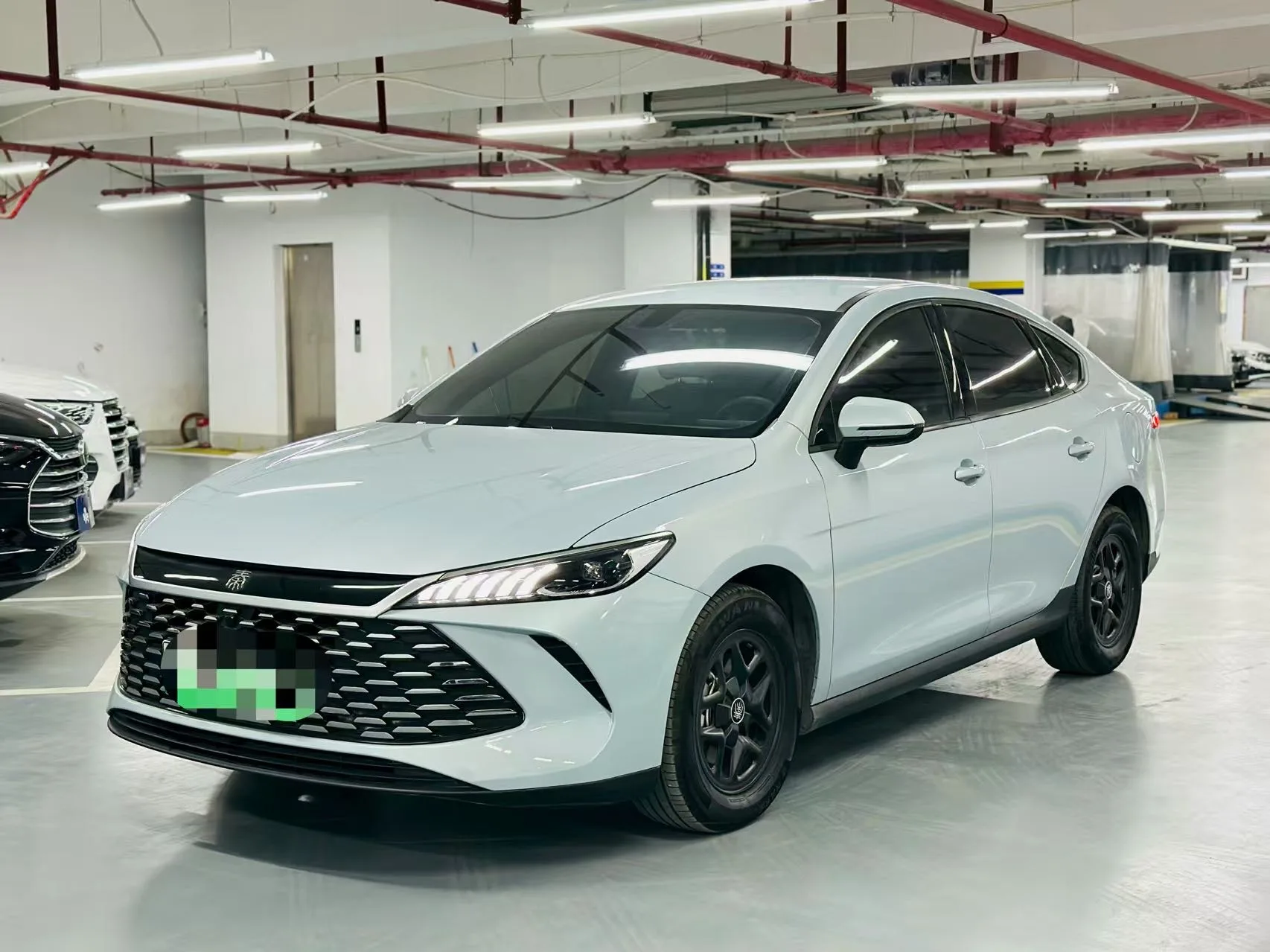 BYD 2025 Qin PLUS DM-i 1.5 CVT Intelligent Driving Edition 55KM Leading Model Automatic