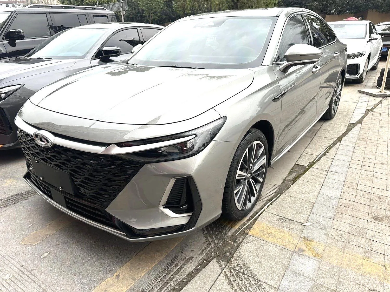 Chery Arrizo 8 2022 1.6T DCT Elegance