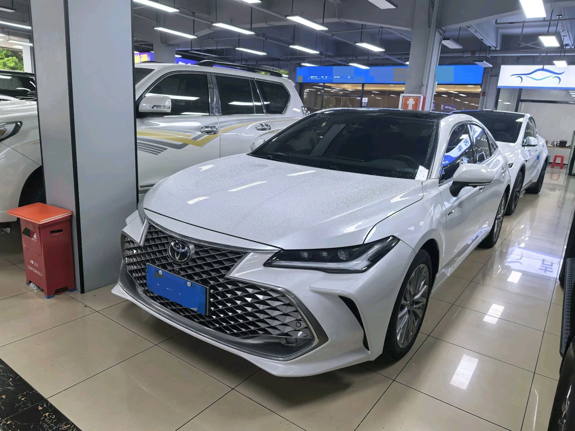 2026 Toyota Avalon Hybrid 2.5 CVT XLE Premium Edition Automatic